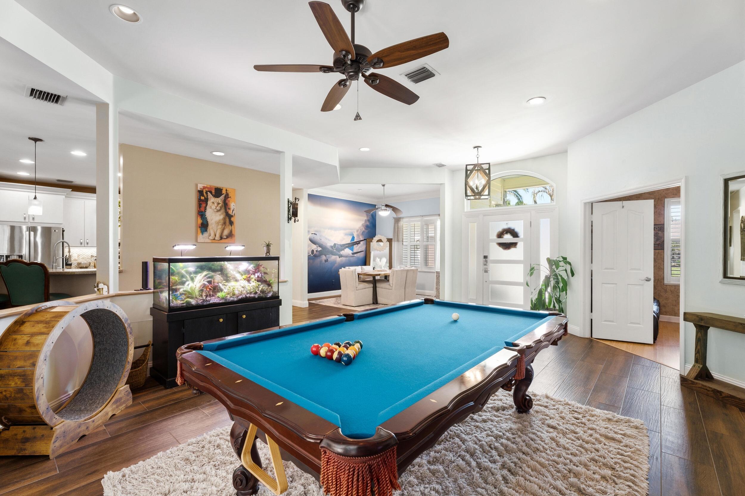 SABAL PALM ESTATES (AKA TIBURON) - Residential