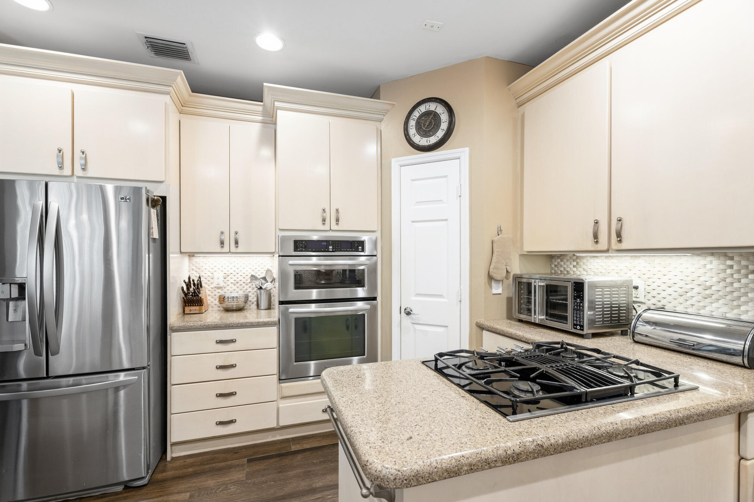 SABAL PALM ESTATES (AKA TIBURON) - Residential