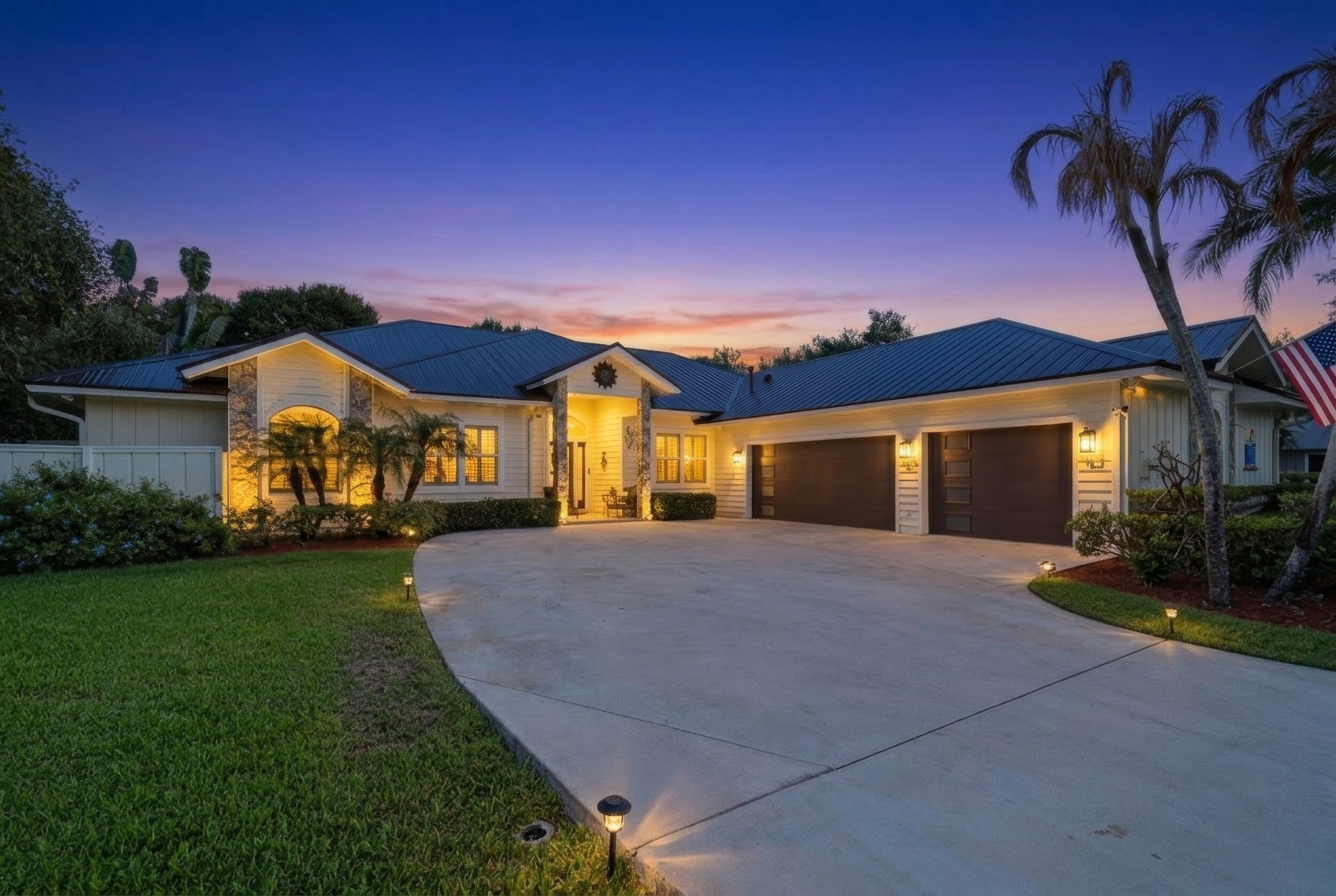 SABAL PALM ESTATES (AKA TIBURON) - Residential
