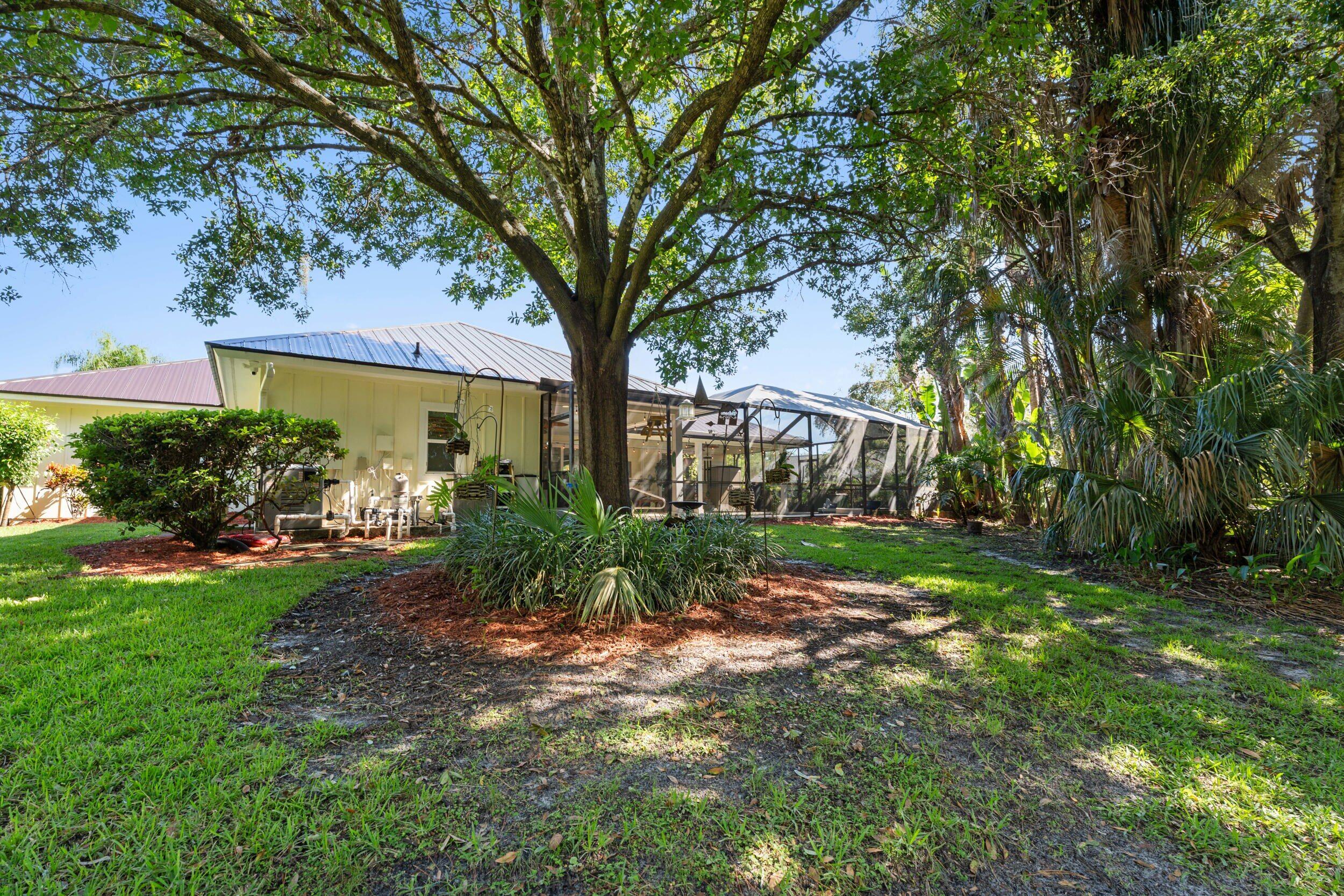 SABAL PALM ESTATES (AKA TIBURON) - Residential