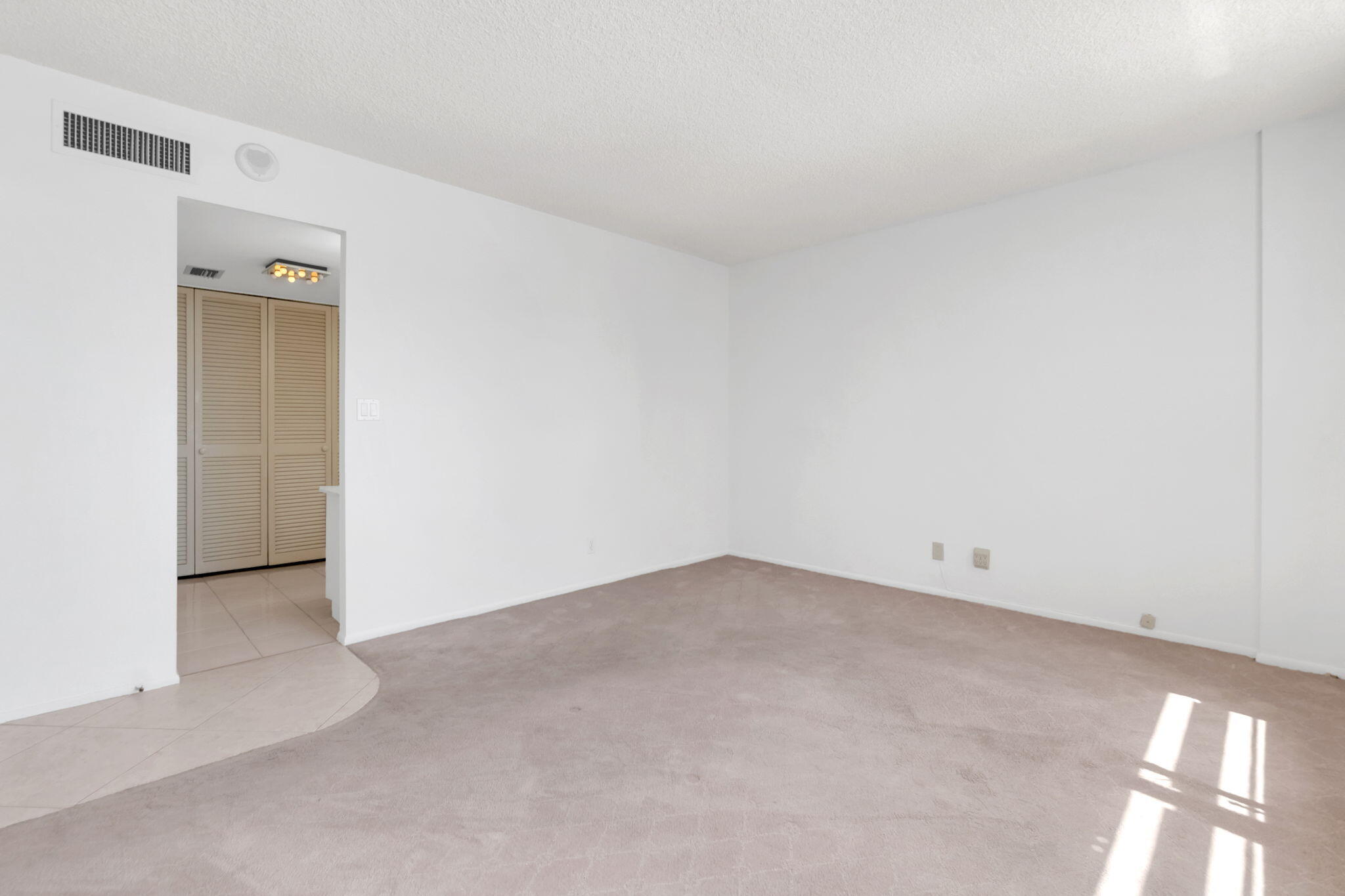 ADMIRALTY TOWERS CONDOMINIUM - Residential