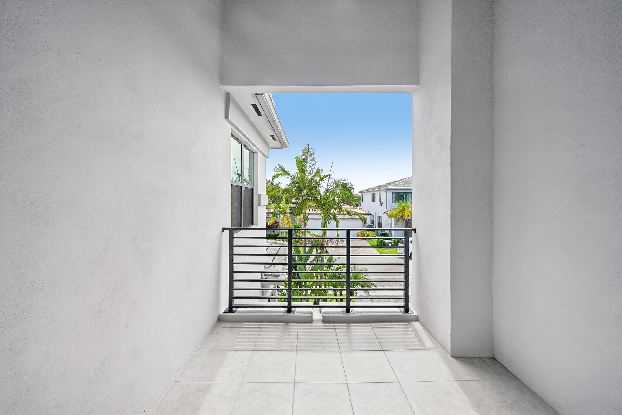 LOTUS - Residential
