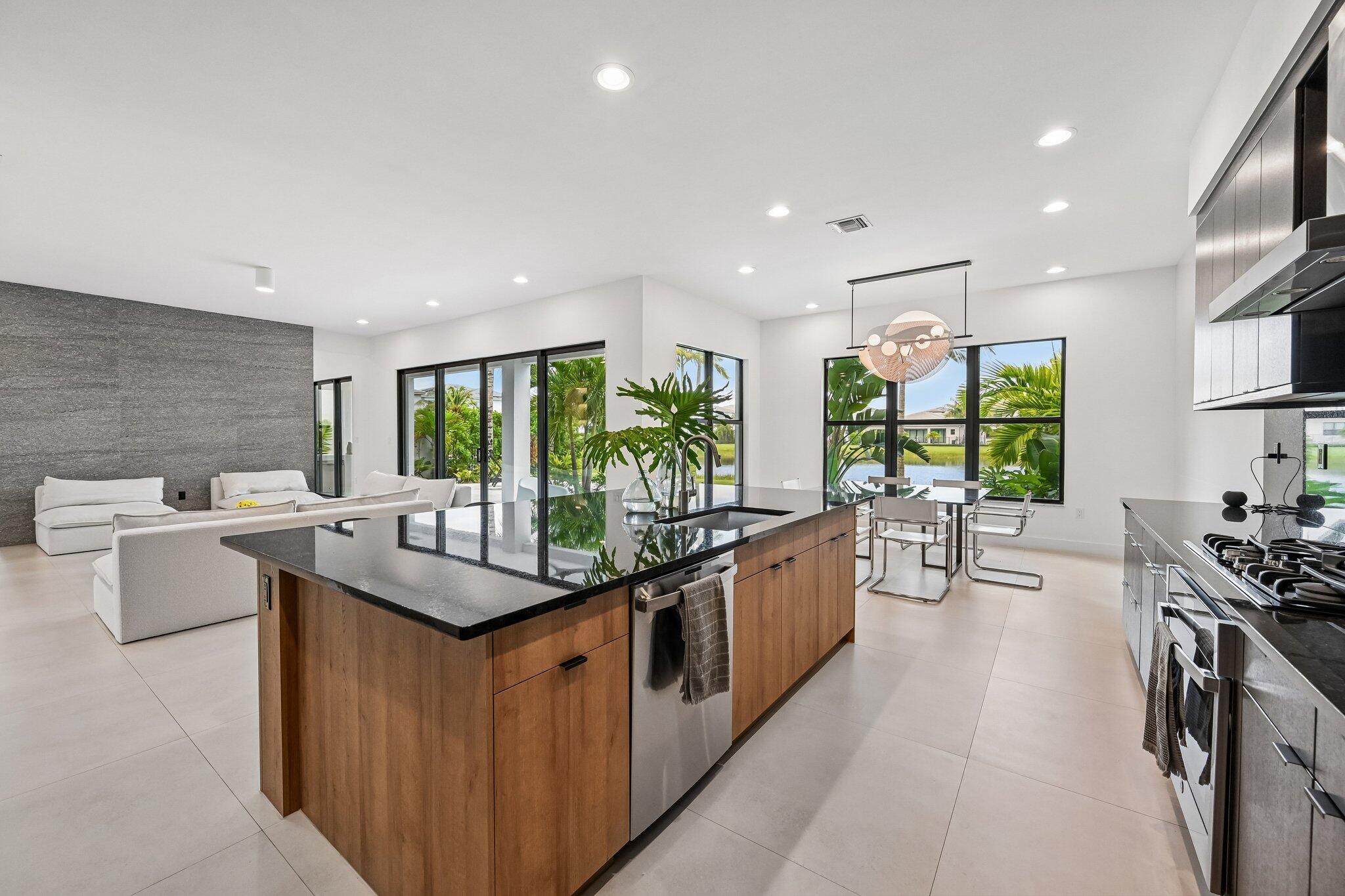 LOTUS - Residential
