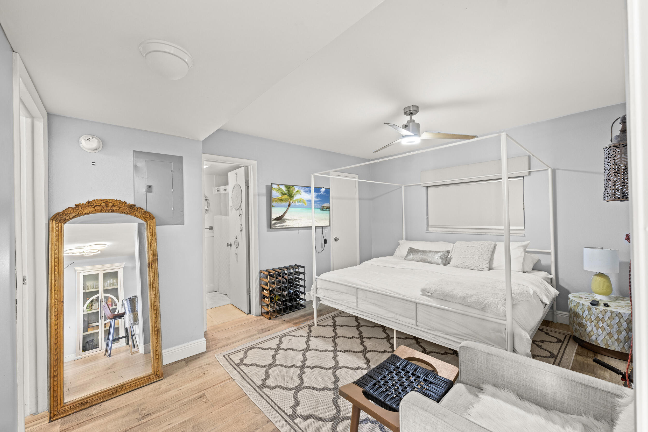 SOUTH SEA ISLANDERC CONDO - Residential
