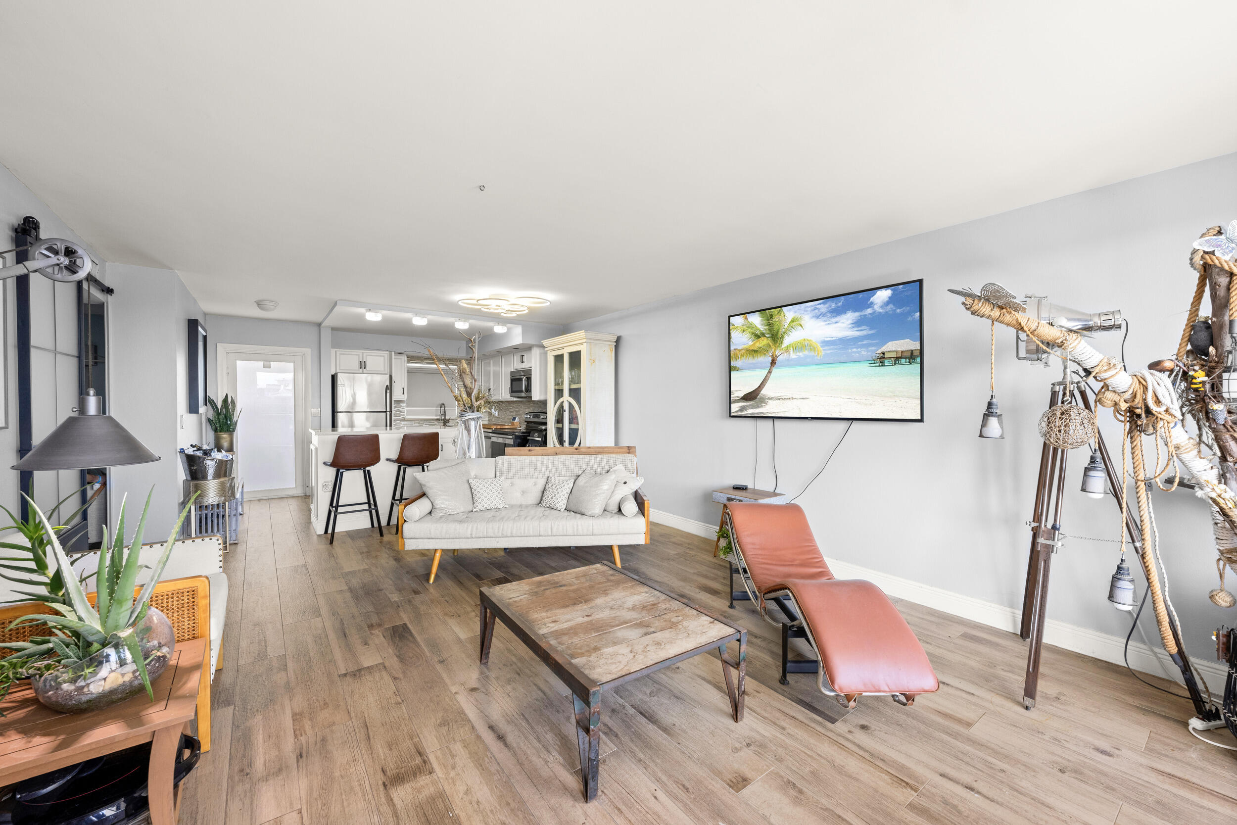SOUTH SEA ISLANDERC CONDO - Residential