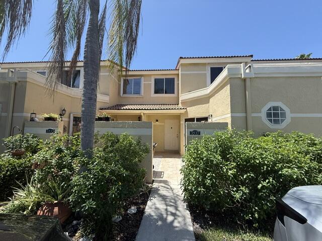 LAKES OF DEER CREEK - Residential Lease