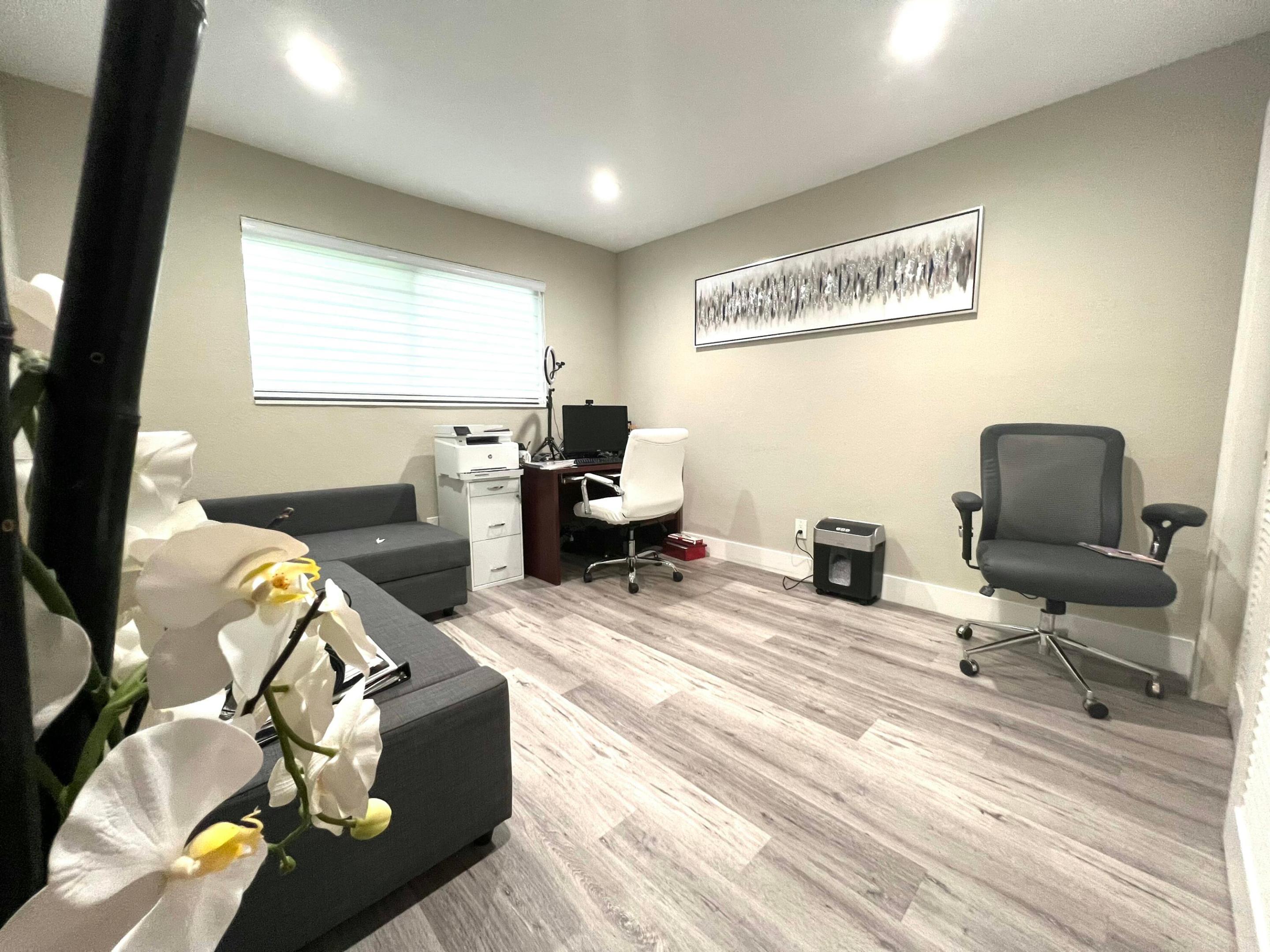 PLANTATION GOLF ESTATES 1ST ADD - Residential Lease