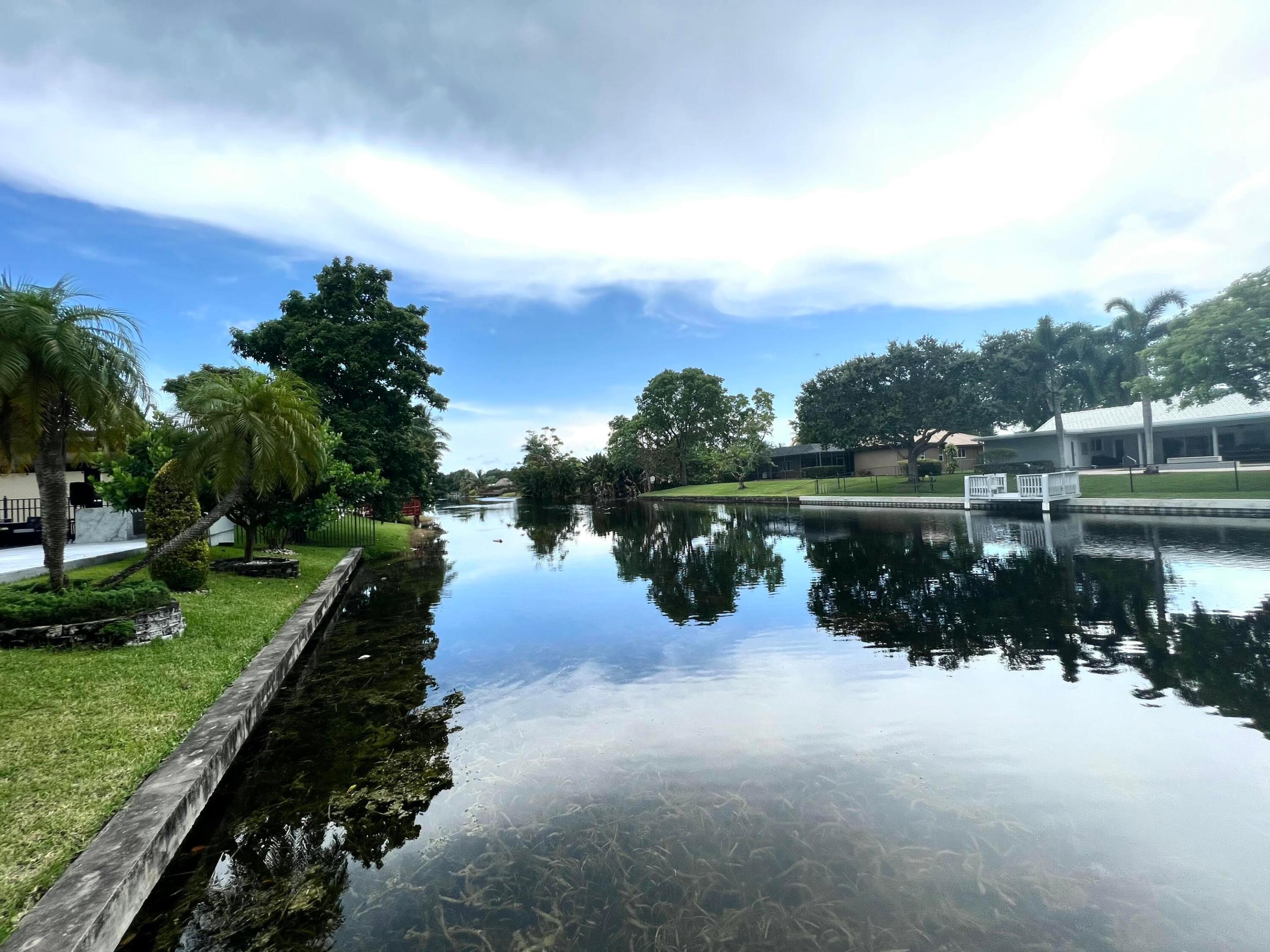 PLANTATION GOLF ESTATES 1ST ADD - Residential Lease