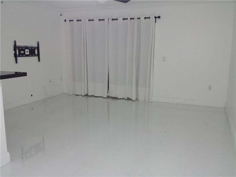 AVENTINE AT MIRAMAR CONDO - Residential Lease