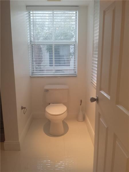 AVENTINE AT MIRAMAR CONDO - Residential Lease