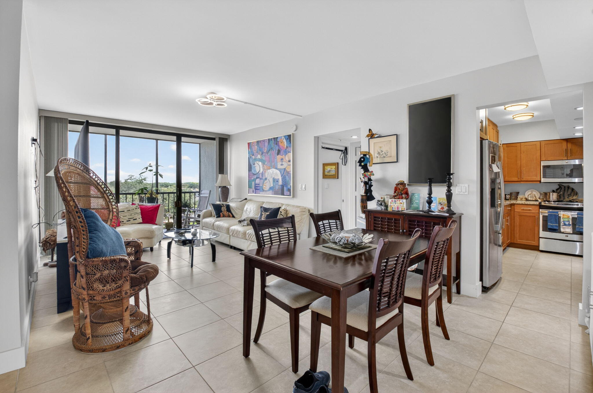 LAKEWOOD MIDRISE CONDO - Residential