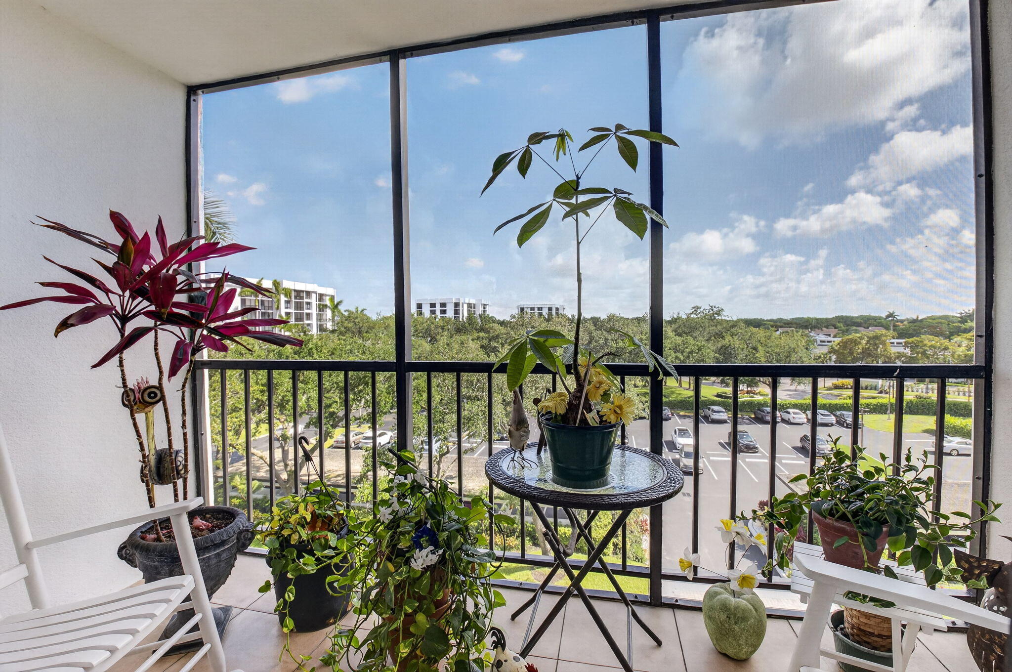 LAKEWOOD MIDRISE CONDO - Residential