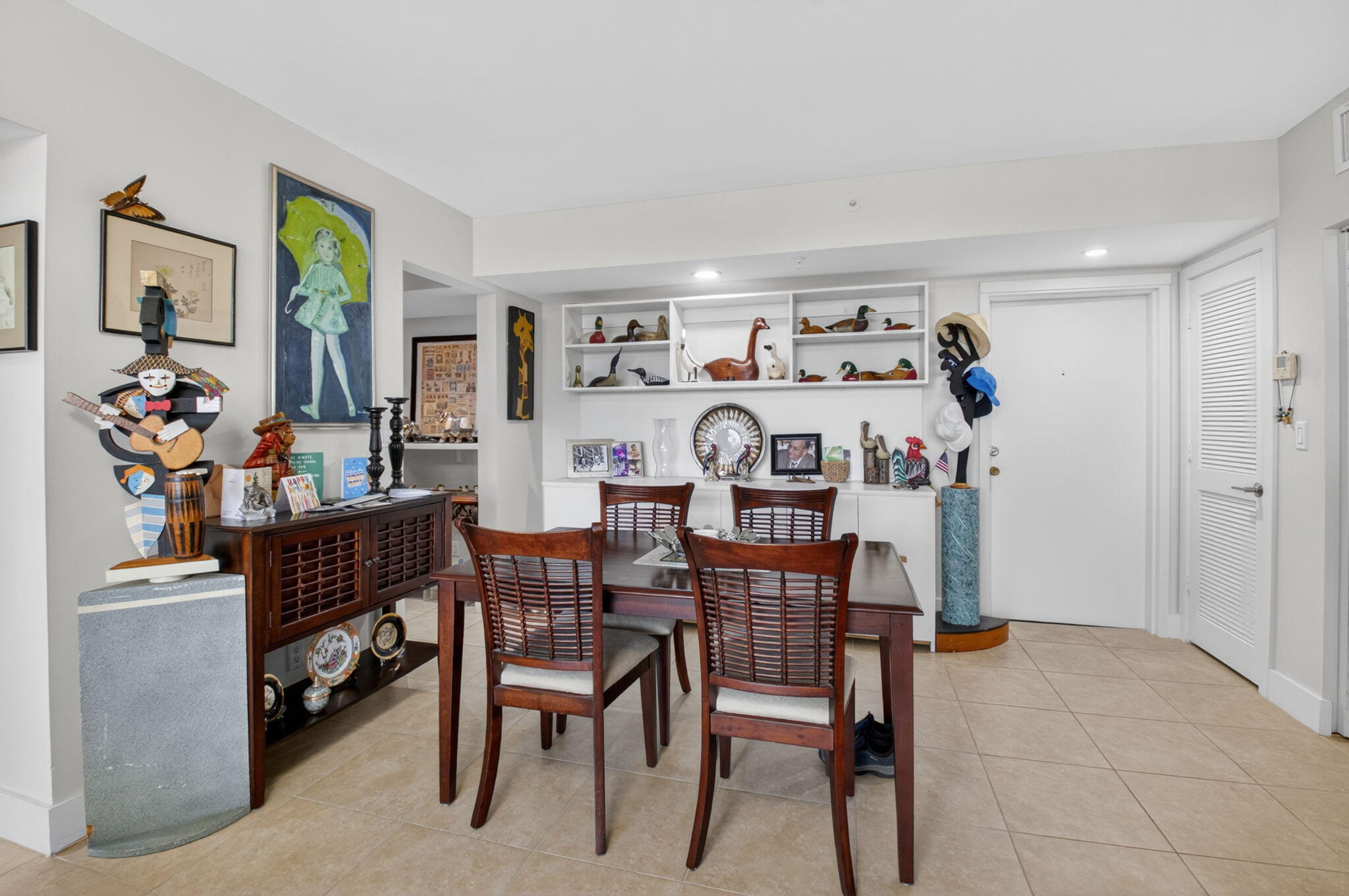LAKEWOOD MIDRISE CONDO - Residential
