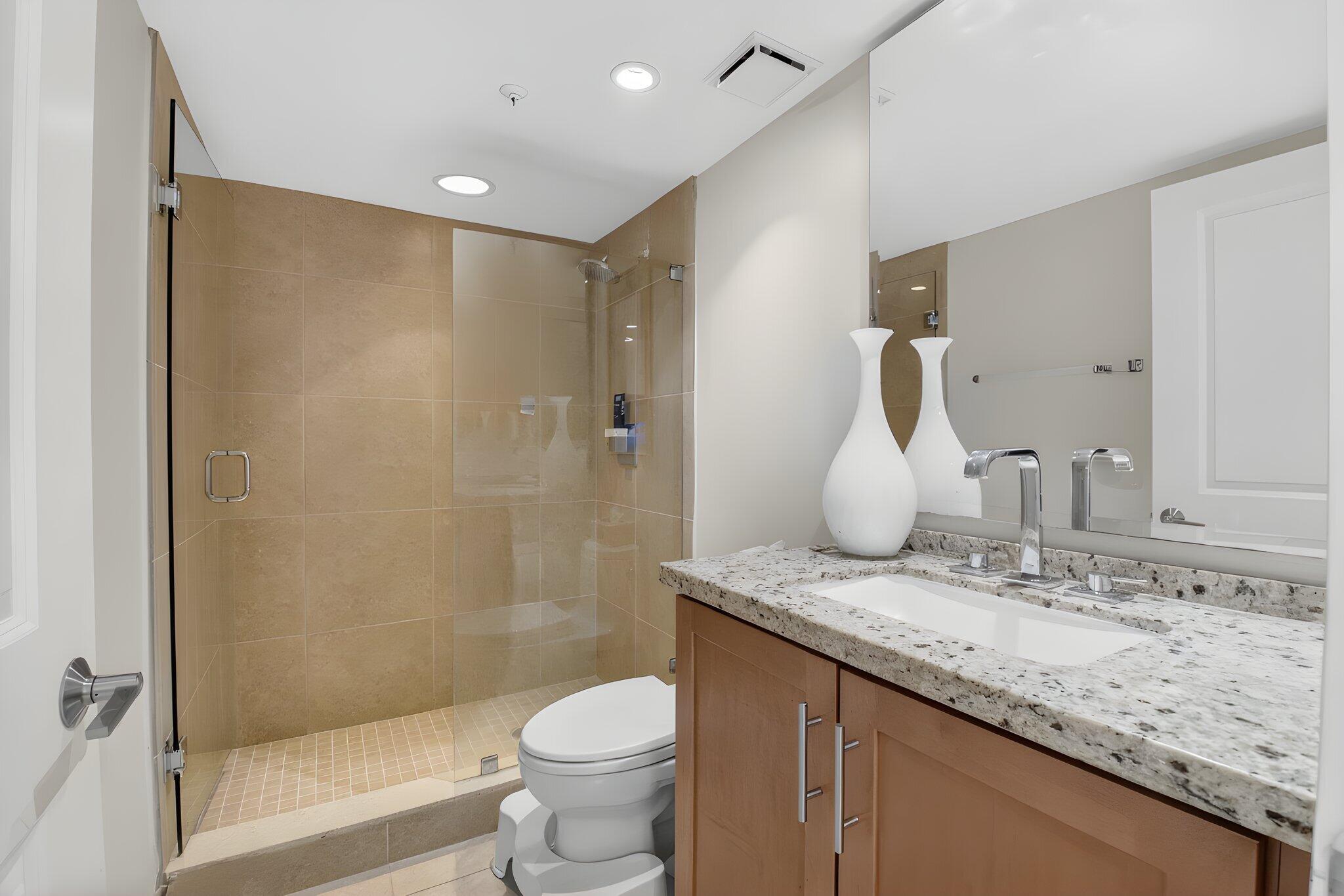 LAKEWOOD MIDRISE CONDO - Residential