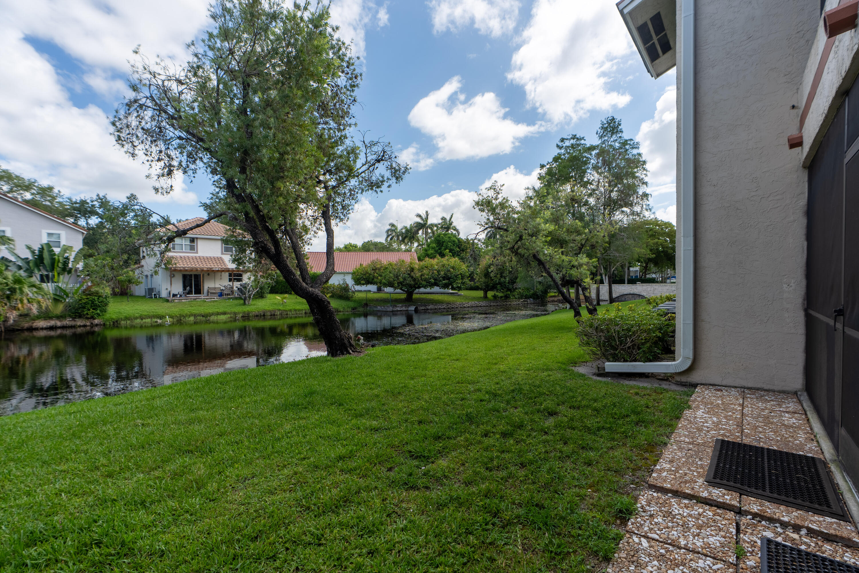 QUATRAINE AT JACARANDA GARDENS - Residential
