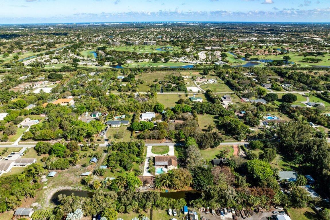 PALM BEACH FARMS CO 3 - Residential