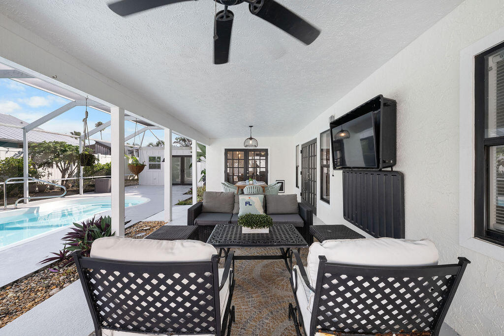 TALL PINES - Residential