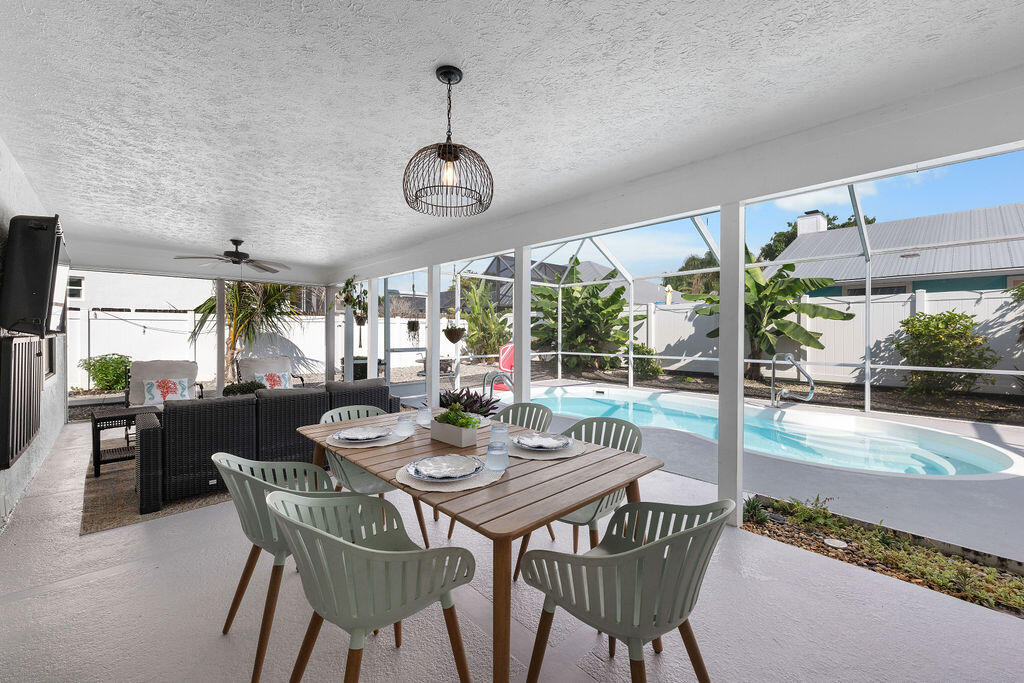 TALL PINES - Residential