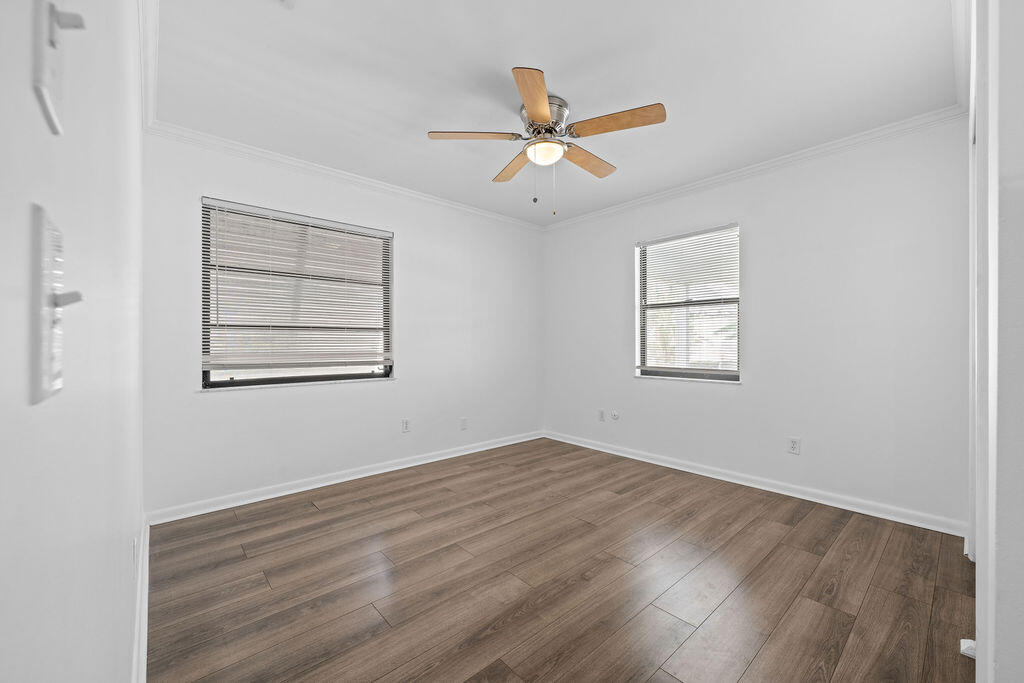 TALL PINES - Residential