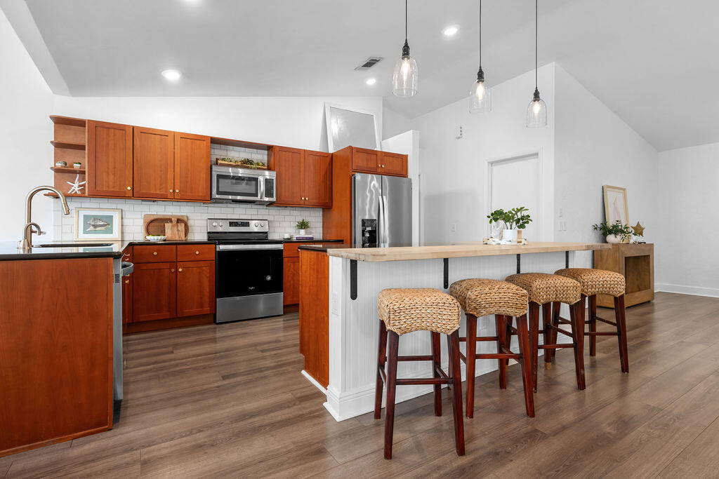TALL PINES - Residential