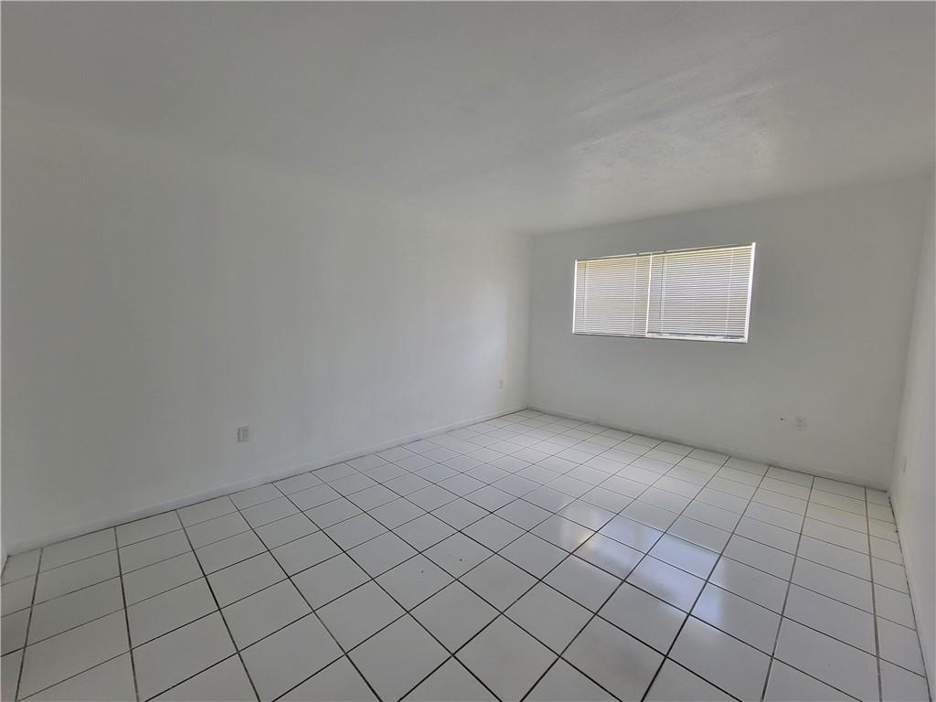 SUNSET HILLS I CONDO - Residential
