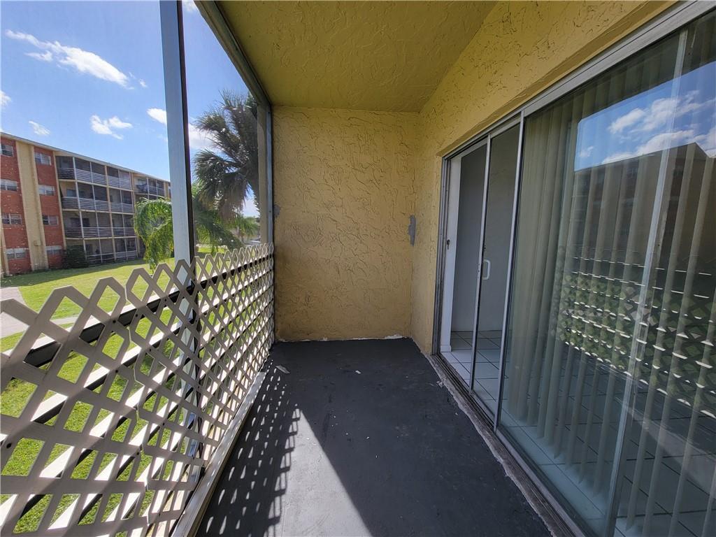SUNSET HILLS I CONDO - Residential