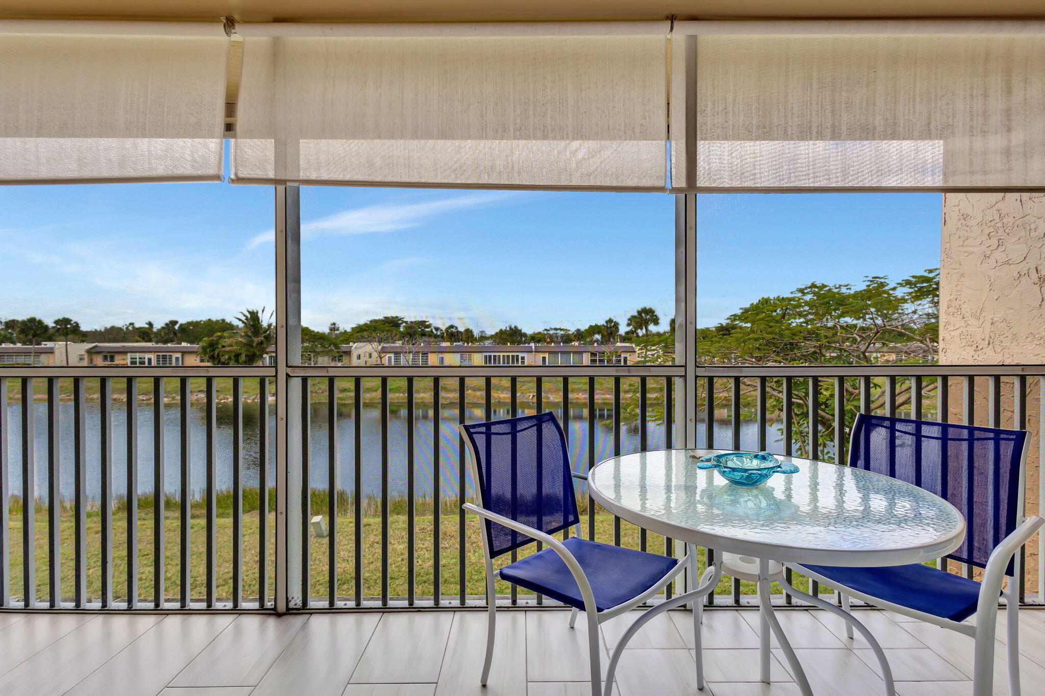 GOLDEN LAKES VILLAGE CONDO E - Residential Lease