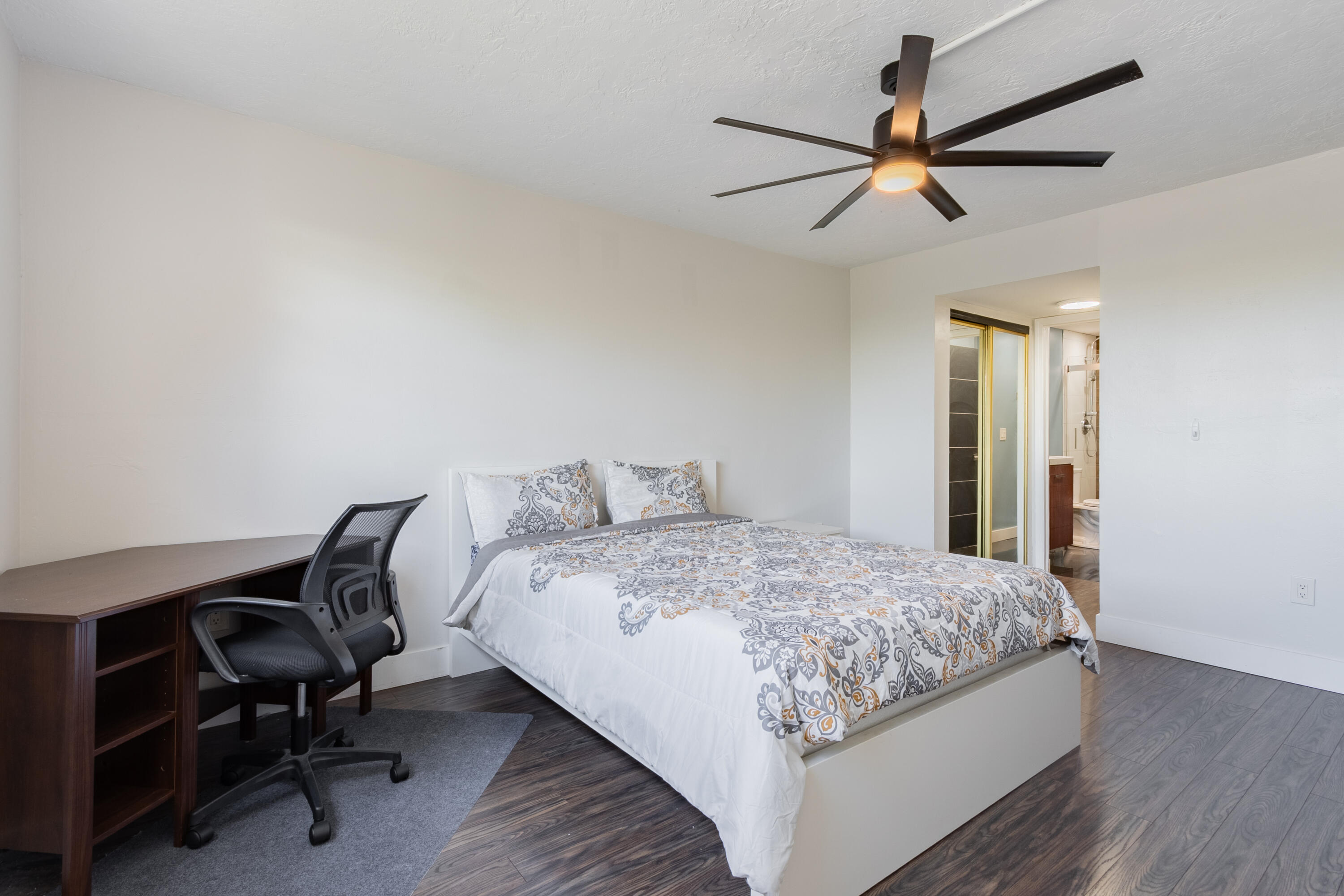 OMEGA CONDO NO 2 - Residential