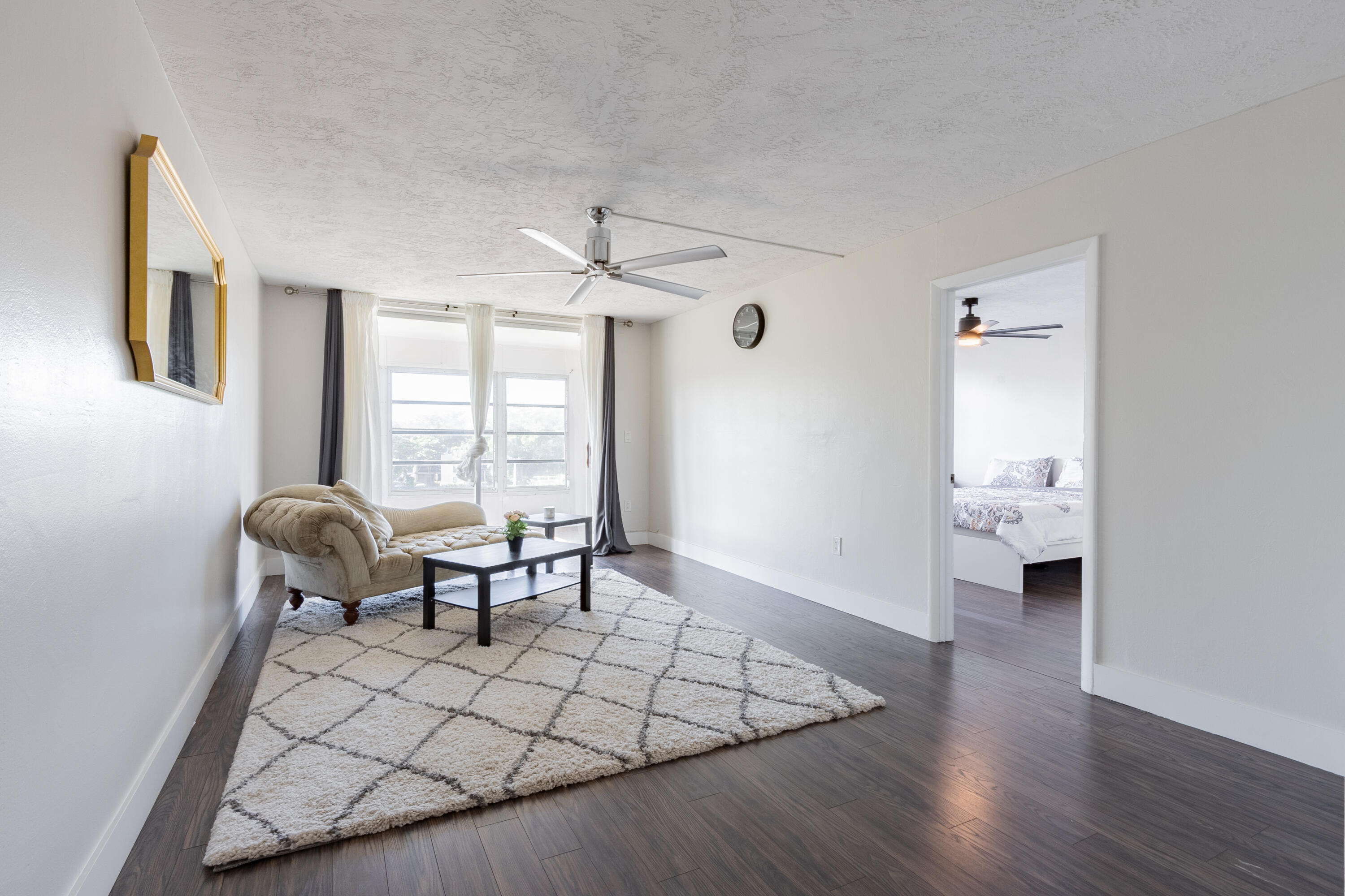 OMEGA CONDO NO 2 - Residential