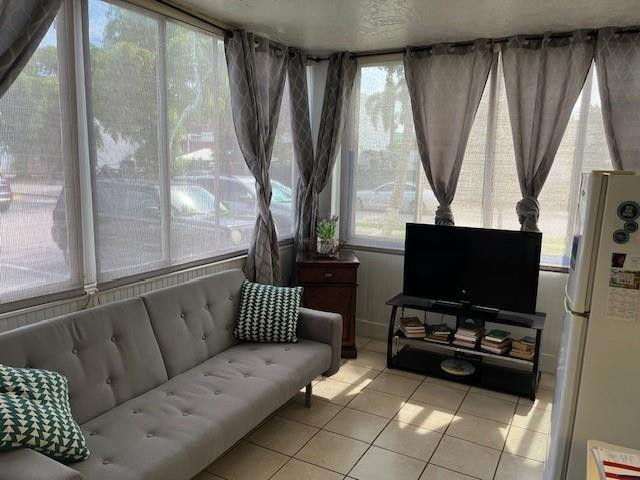 WARRENTON HOUSE CONDO - Residential