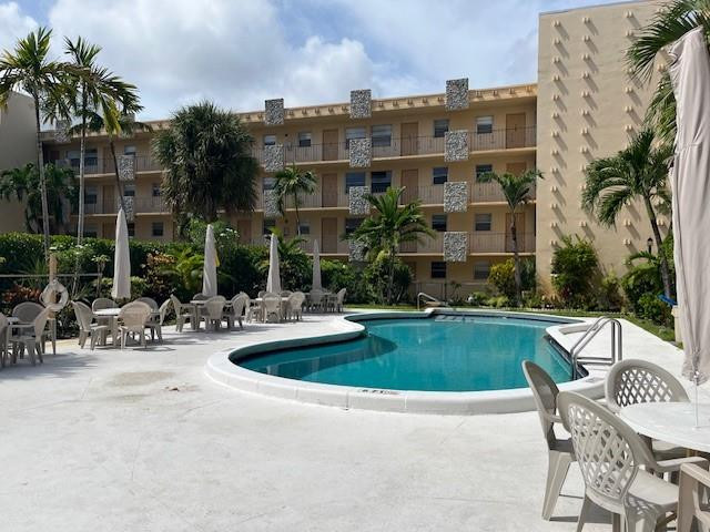 !Brand new hurricane windows!  ONE OF THE BIGGEST UNITS IN THE CONDOMINIUM. Includes additional 126 sq ft in the unit---LARGEST 2/1 FIRST FLOOR CORNER UNIT with AN ADDITIONAL ENCLOSED FLORIDA ROOM THAT CAN BE USED AS A FAMILY ROOM, office OR EXTRA BEDROOM. PRIVATE ENTRANCE. FRESHLY PAINTED, VERY WELL MAINTAINED. 55+ COMMUNITY.  LOW MAINTENANCE FEE.  CLUBHOUSE BBQ AREA, HEATED POOL.  LAUNDRY FACILITIES IN SAME FIRST FLOOR.  ALL FURNITURE STAYS. EXTRA REFRIGERATOR STAYS.  CLOSE TO FLL AIRPORT, FLL PORT, SHOPPING, CASINOS, FARMER MARKETS, HOSPITALS AND HIGHWAYS.  WALK TO DOWNTOWN.  10' TO BEACHES! NO PETS ALLOWED.  NO LEASE FIRST YEAR.  MAX 6 MO RENTALS.  All you need is your toothbrush and enjoy!    BUILDING PASSED 40-50 years recertification.