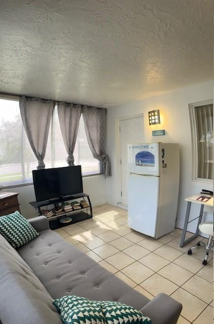 WARRENTON HOUSE CONDO - Residential
