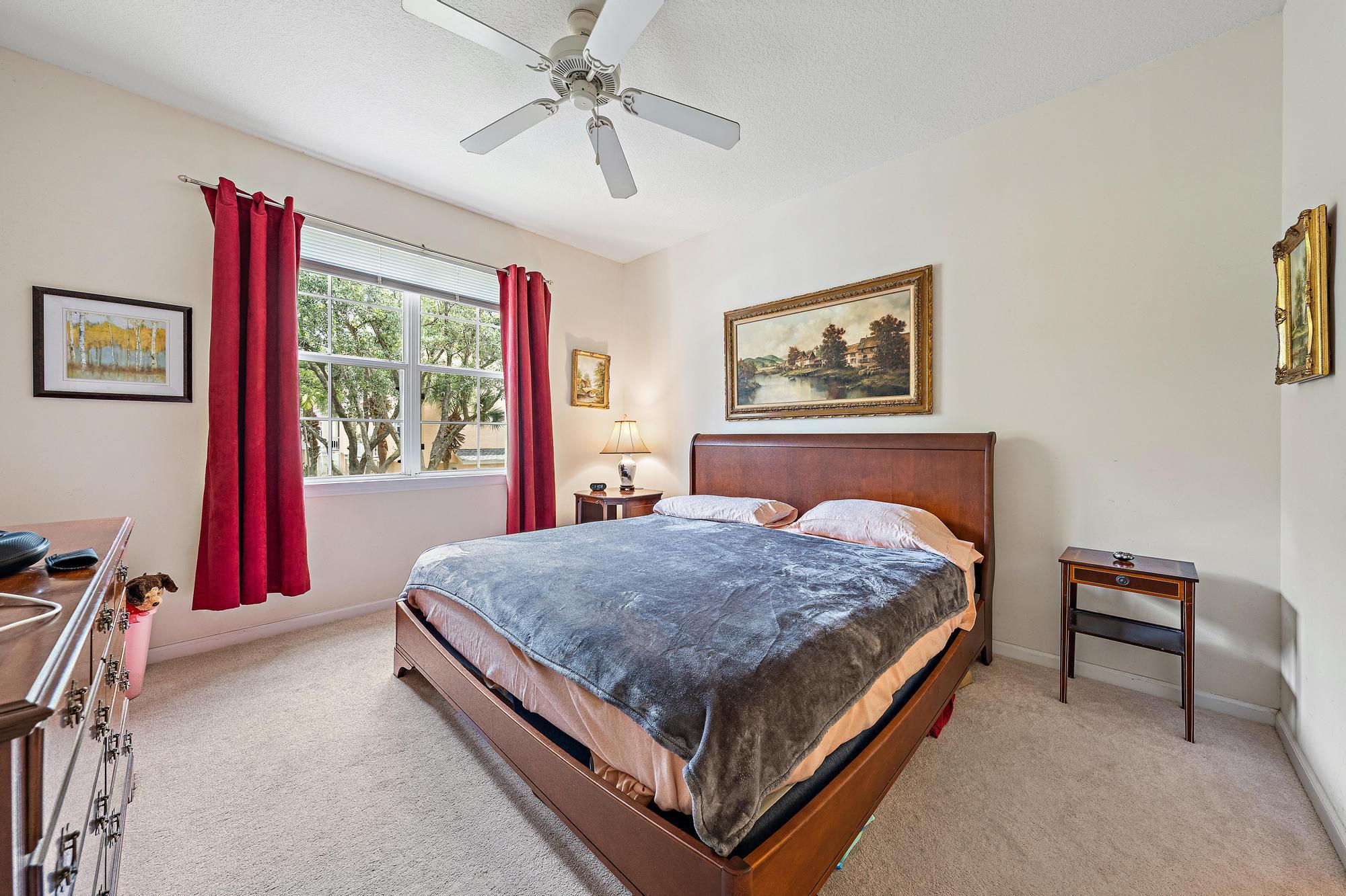 SOMERSET AT ABACOA CONDO - Residential