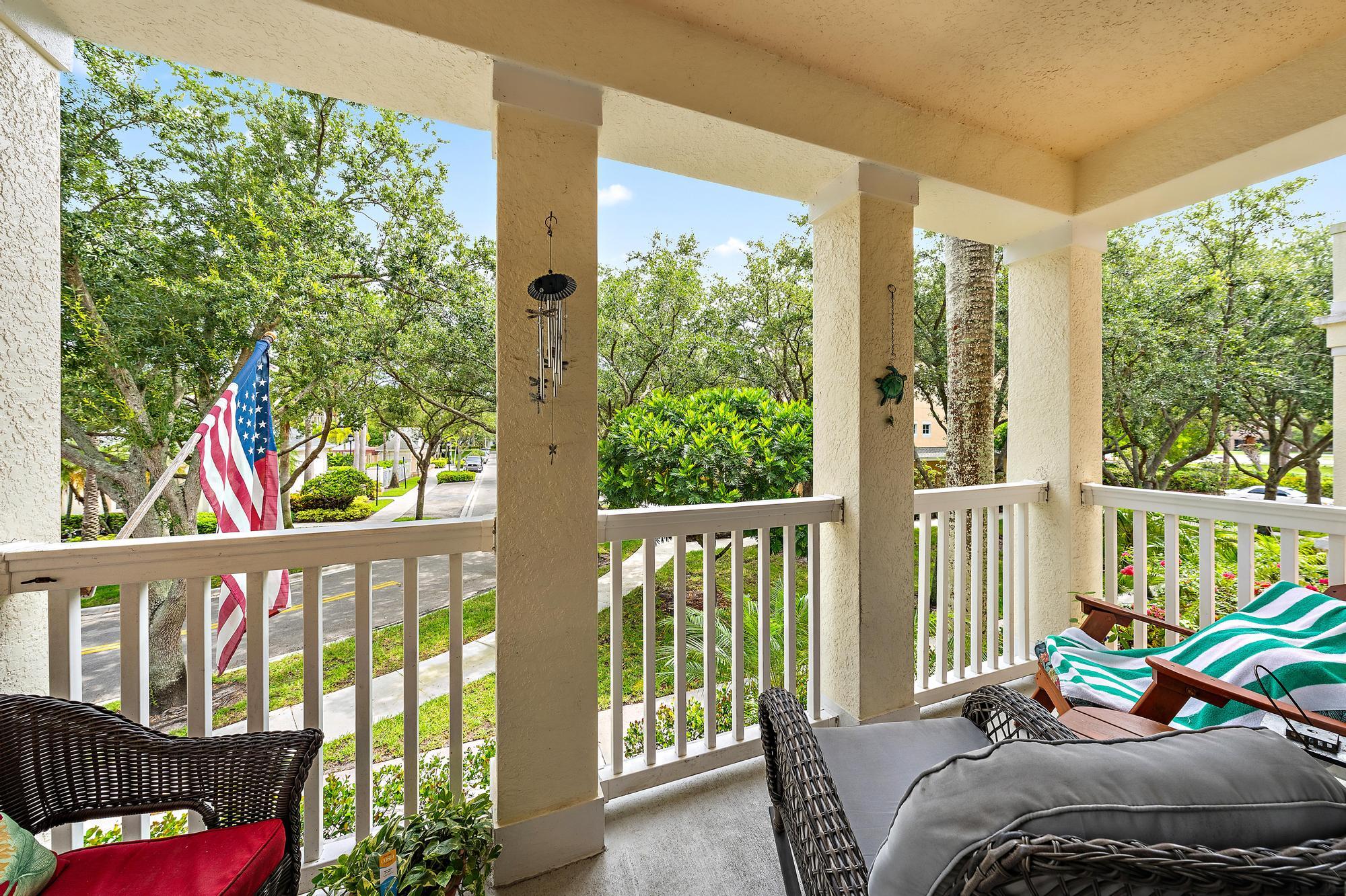 SOMERSET AT ABACOA CONDO - Residential