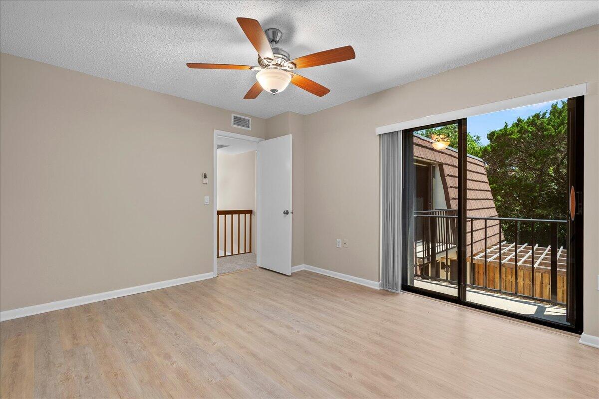 GARDEN LAKES AND GARDEN SQUARE SHOPS - Residential