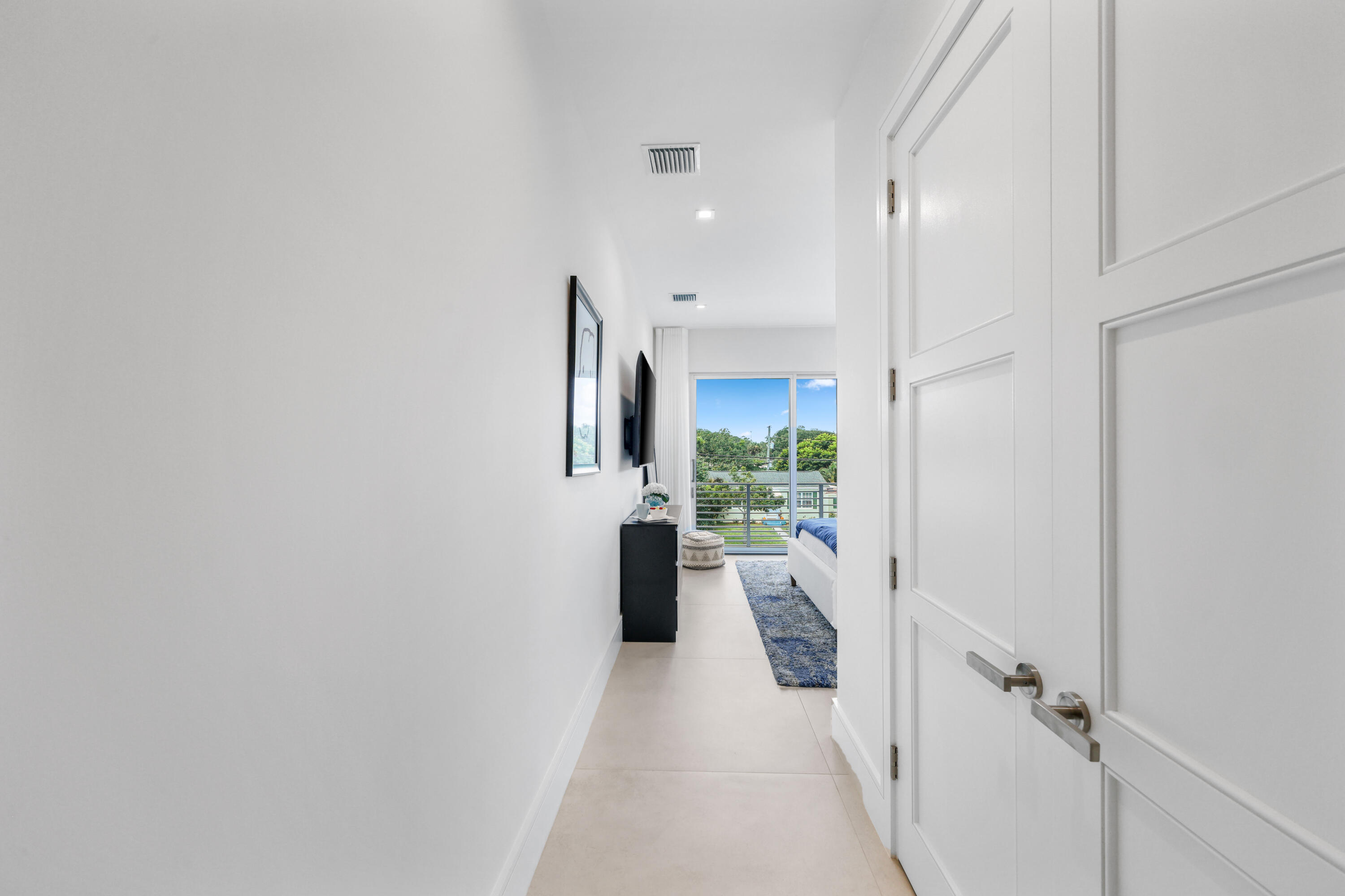 DELRAY RESUB OF BLK 72 AND W PT OF BLK 80 - Residential Lease