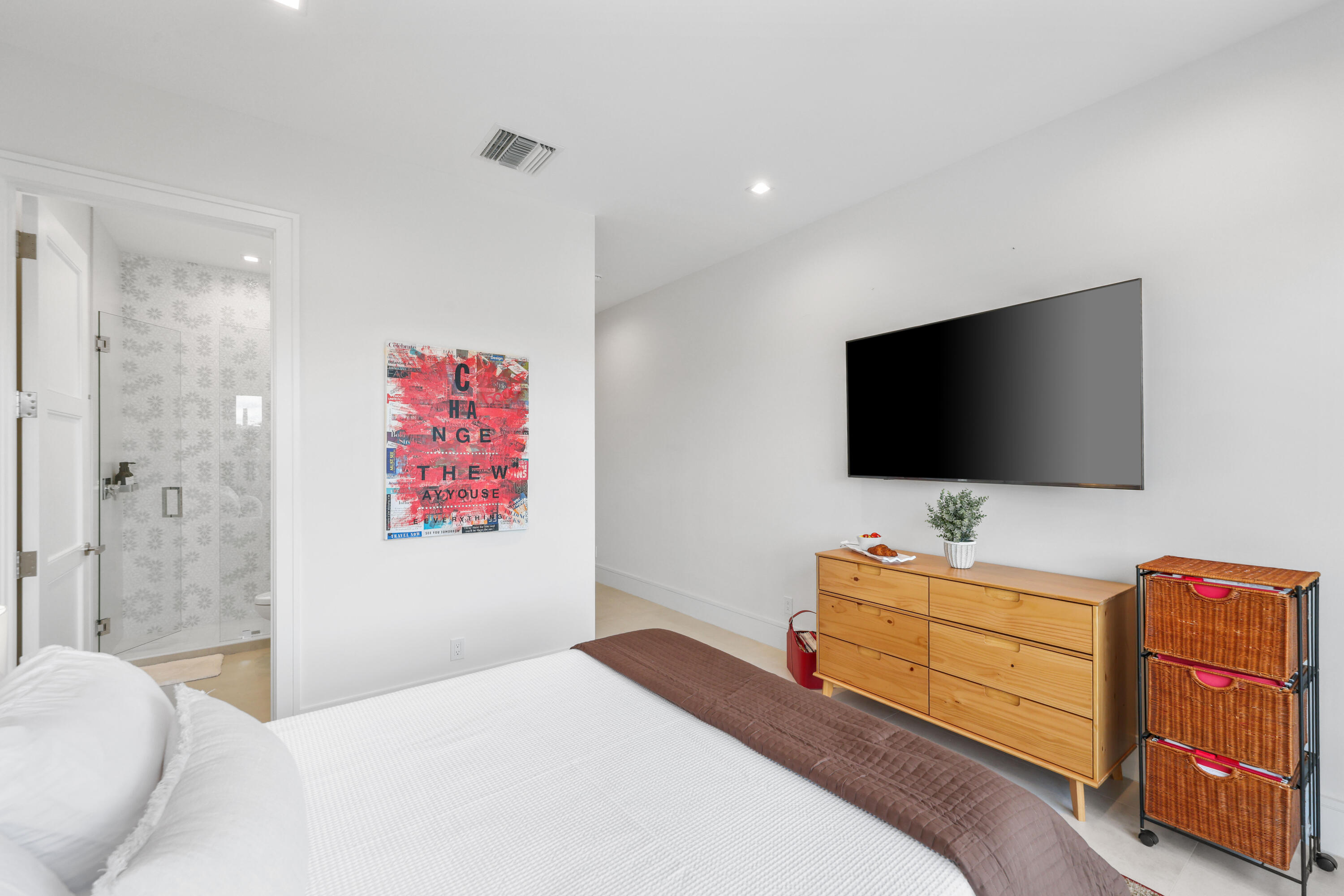 DELRAY RESUB OF BLK 72 AND W PT OF BLK 80 - Residential Lease