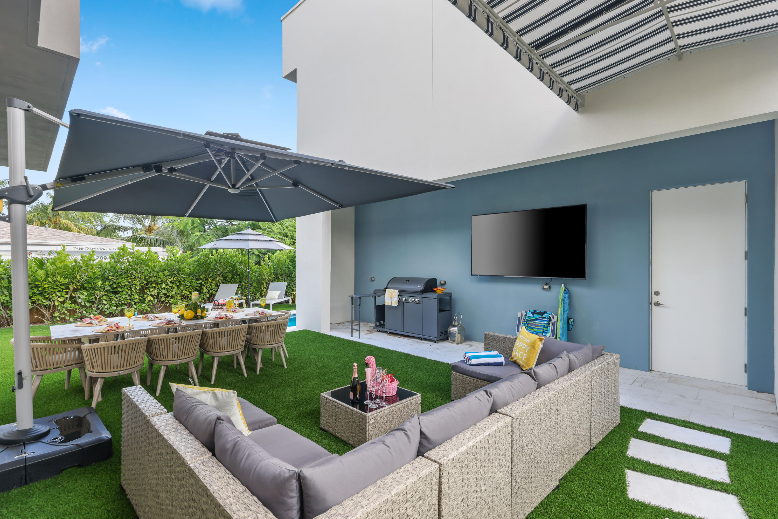 DELRAY RESUB OF BLK 72 AND W PT OF BLK 80 - Residential Lease