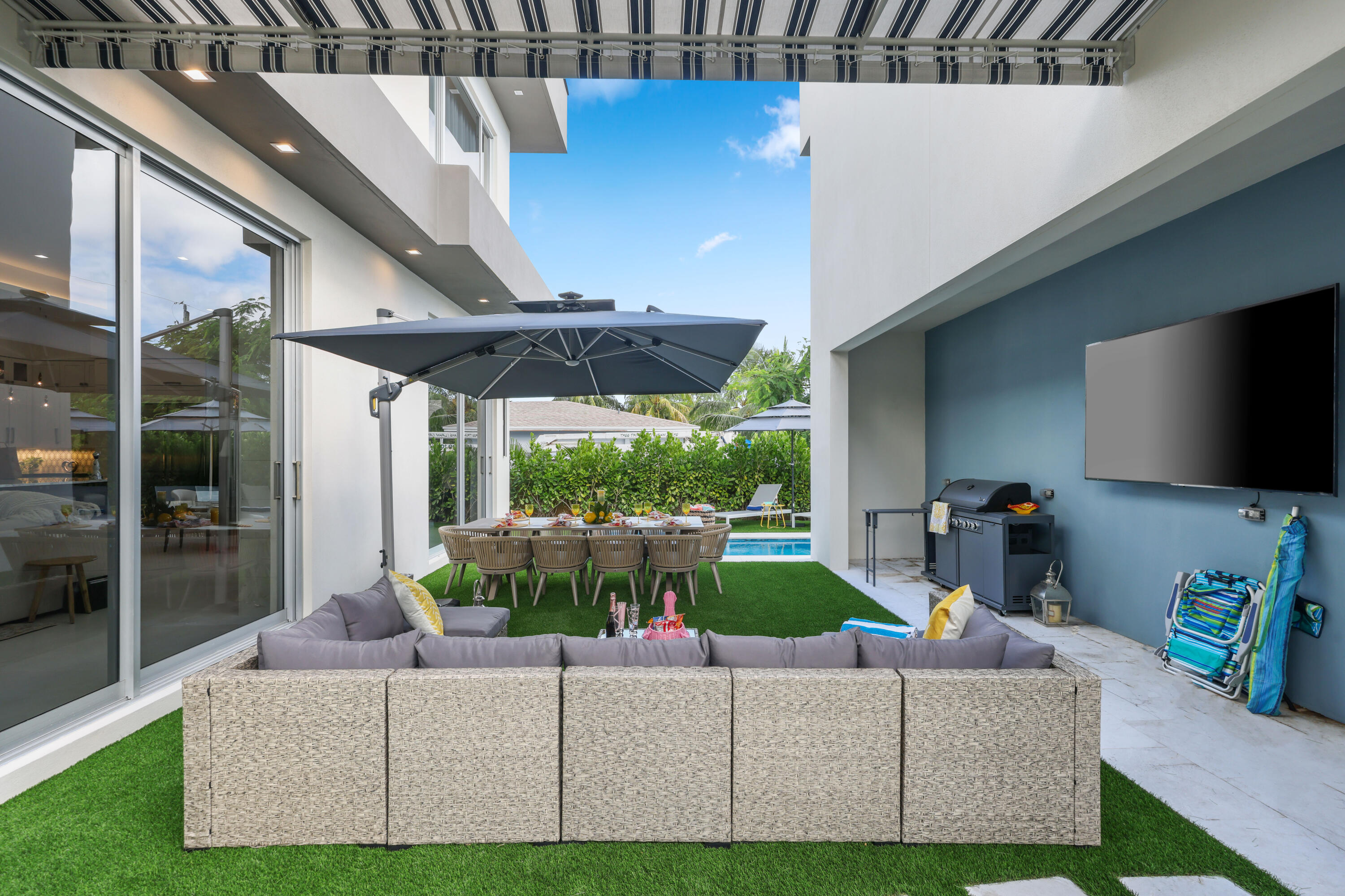 DELRAY RESUB OF BLK 72 AND W PT OF BLK 80 - Residential Lease
