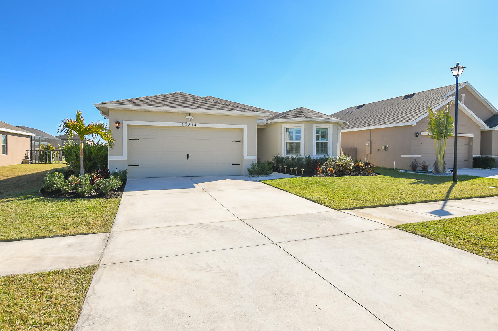 CROSSTOWN COMMONS - Residential