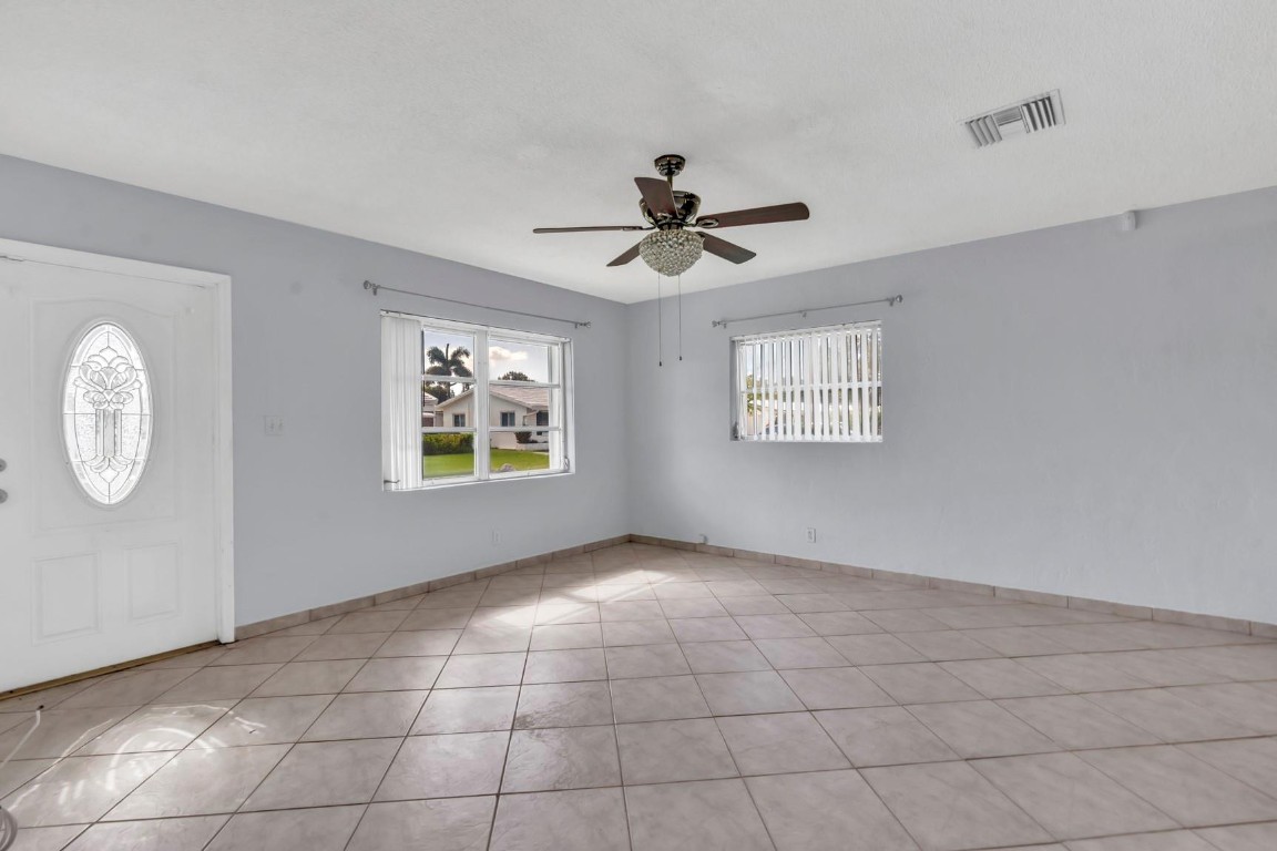 MAINLANDS OF TAMARAC LAKE - Residential