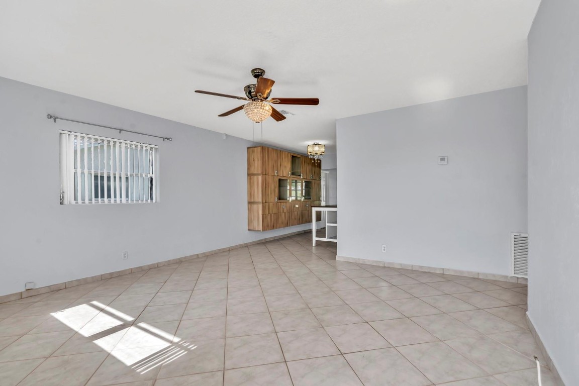MAINLANDS OF TAMARAC LAKE - Residential