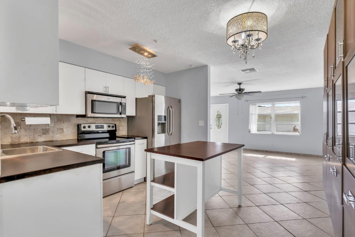 MAINLANDS OF TAMARAC LAKE - Residential