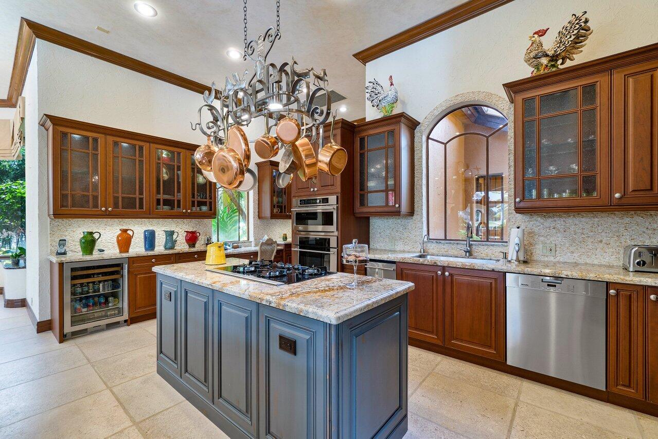 ST ANDREWS COUNTRY CLUB - Residential