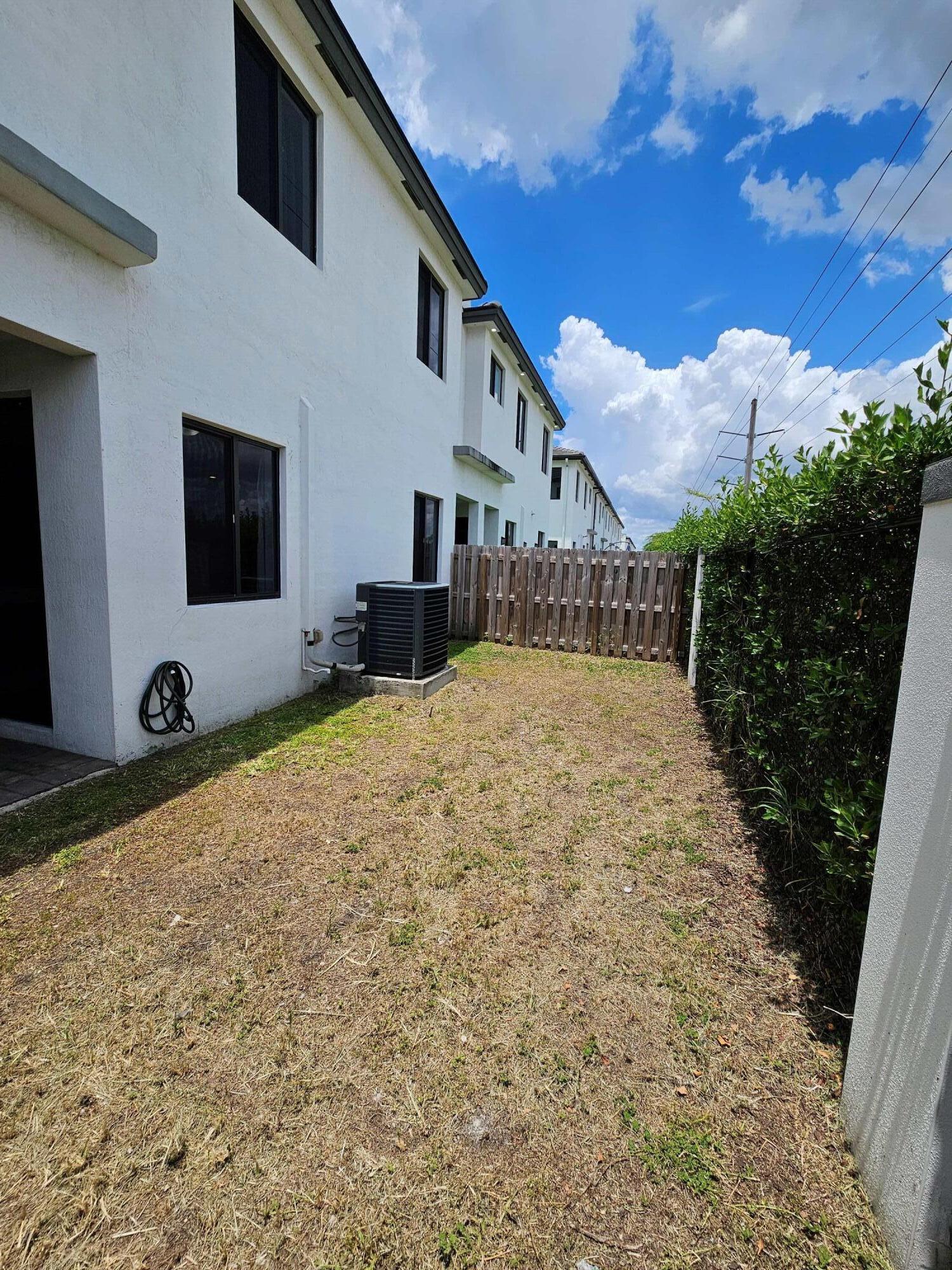 CENTURY GARDENS SOUTH - Residential