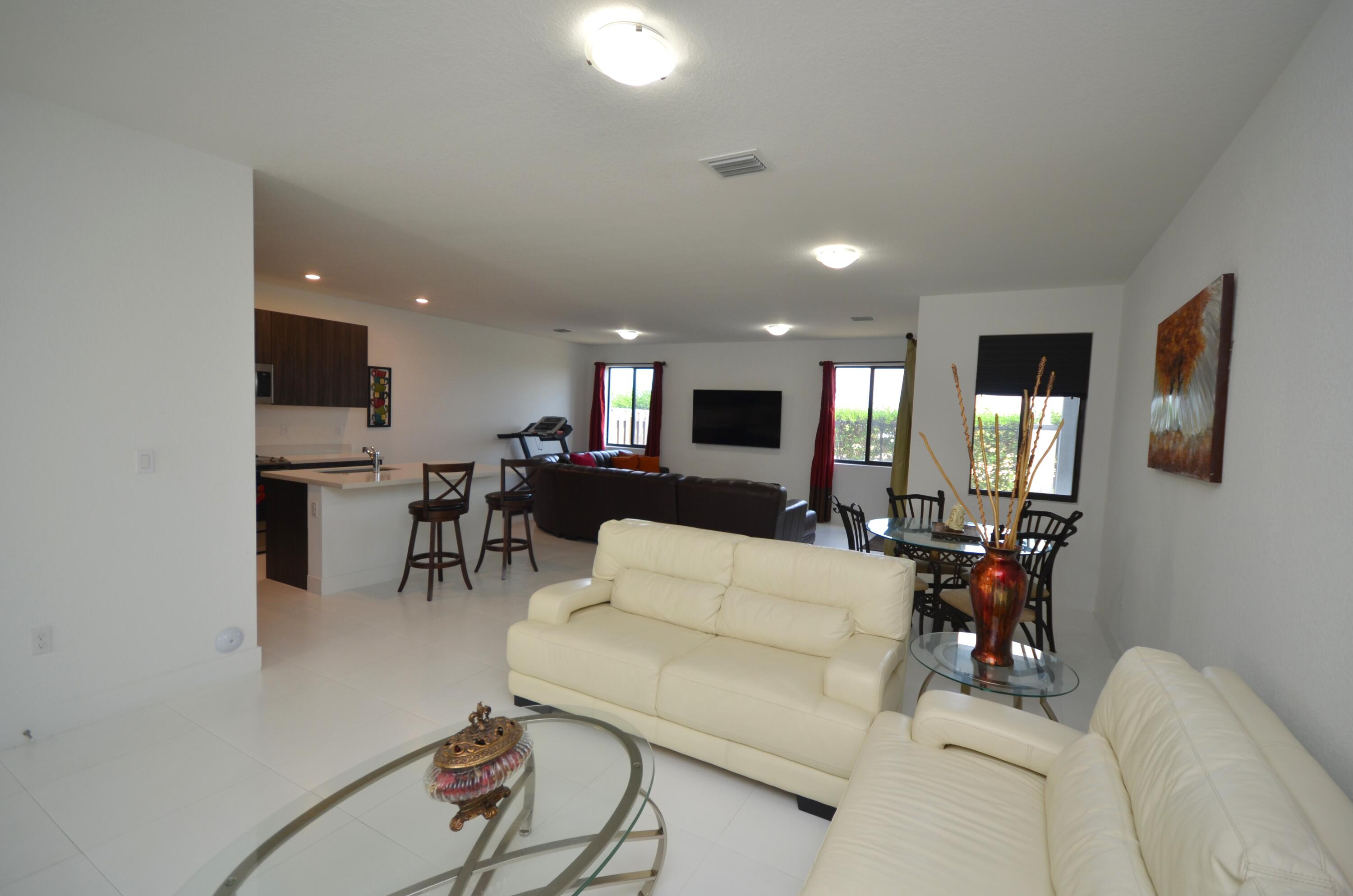 CENTURY GARDENS SOUTH - Residential