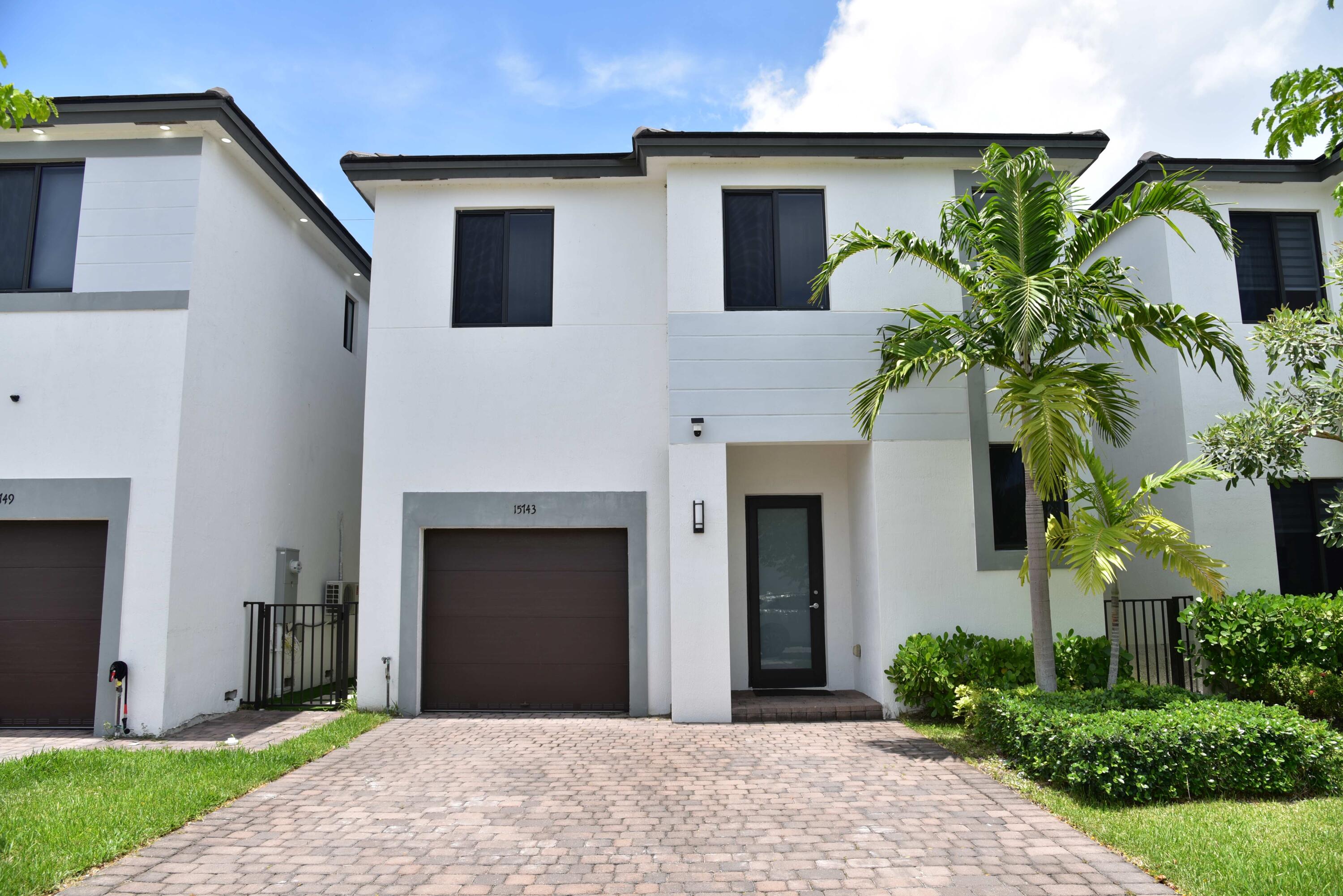 CENTURY GARDENS SOUTH - Residential