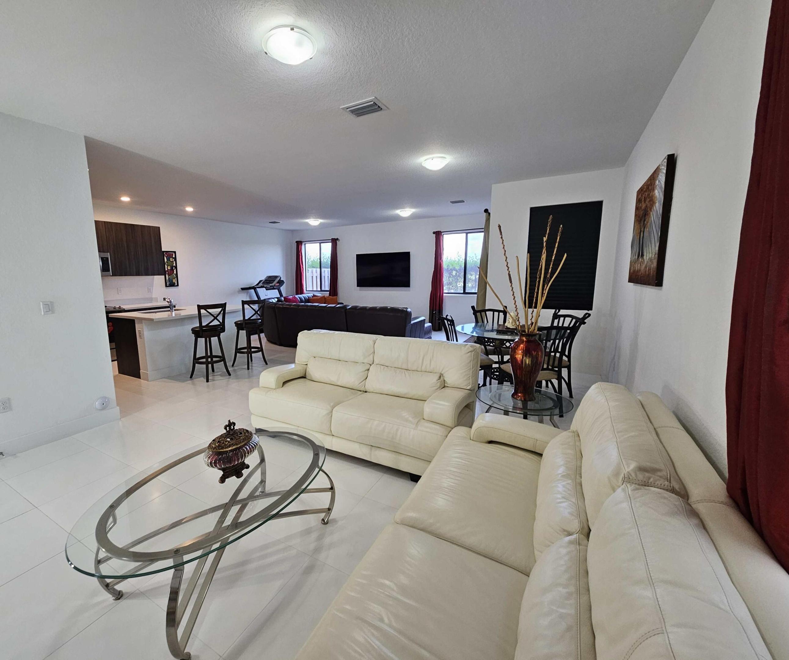 CENTURY GARDENS SOUTH - Residential