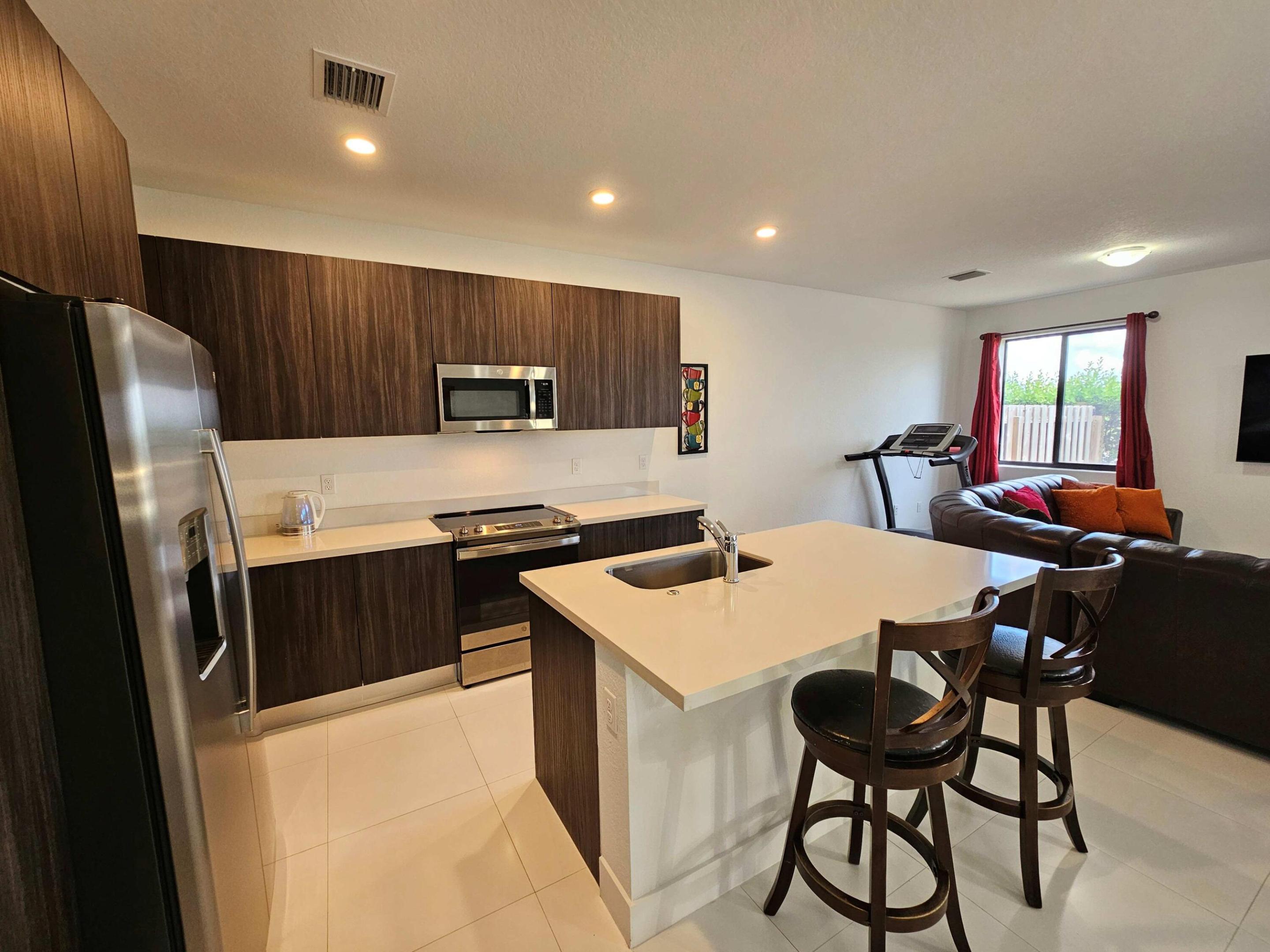 CENTURY GARDENS SOUTH - Residential