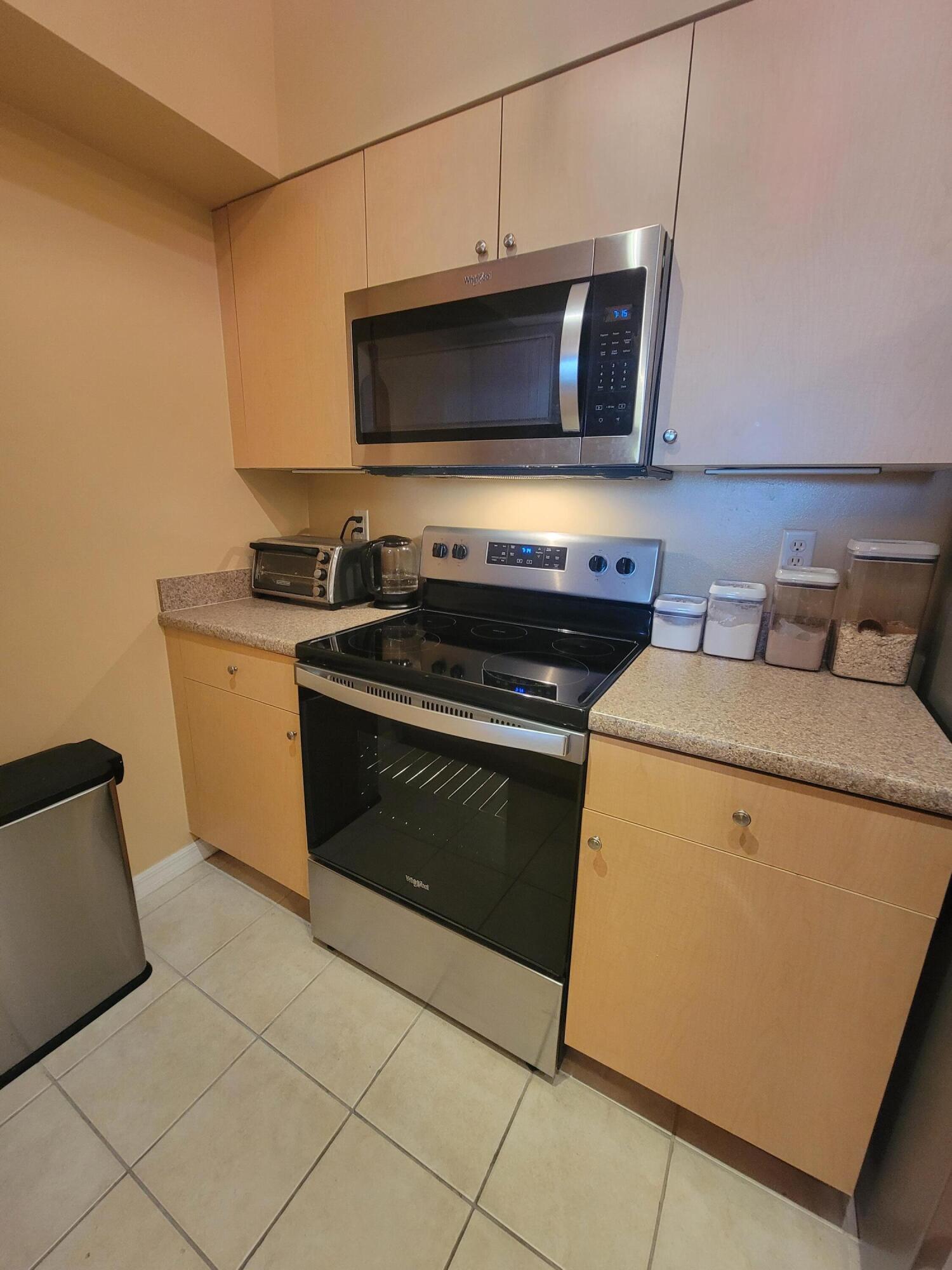 MONTECITO PALM BEACH CONDO - Residential Lease